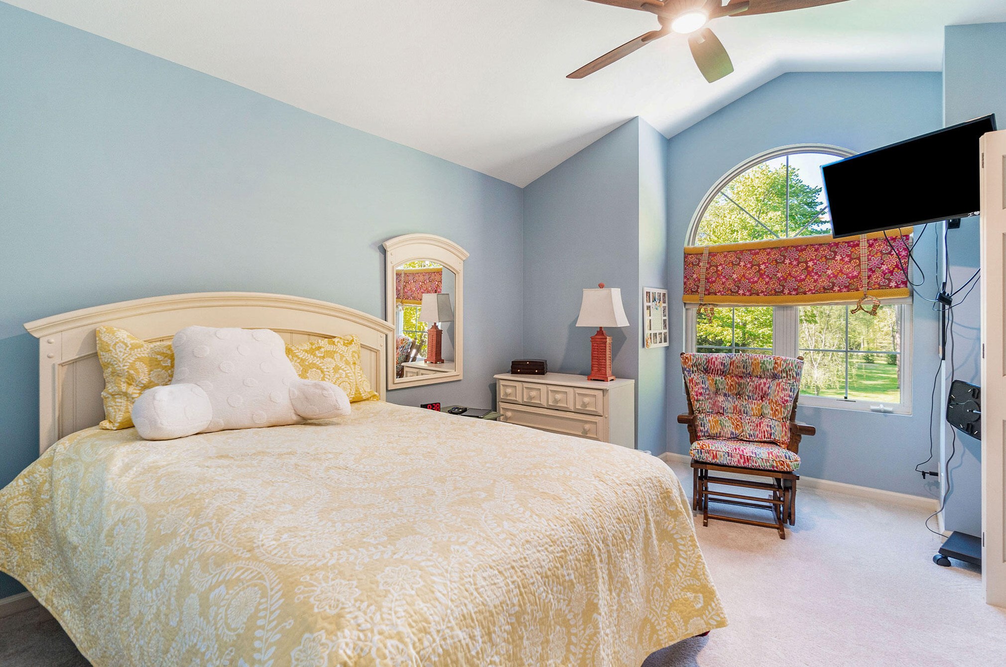 15229 Kelly St, Spring Lake MI 49456-1539 exterior