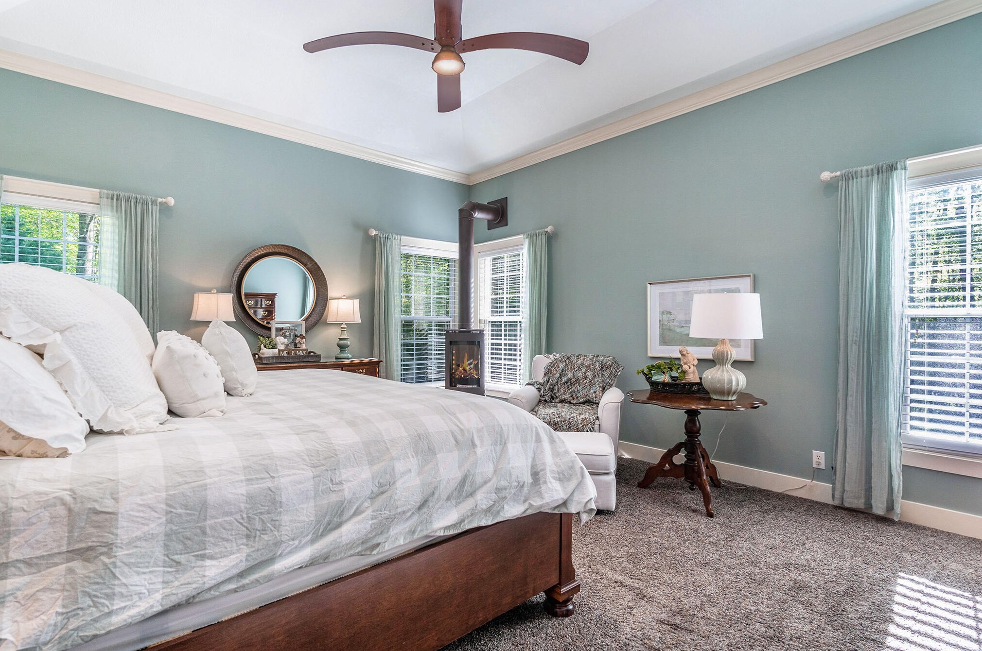 15229 Kelly St, Spring Lake MI 49456-1539 exterior