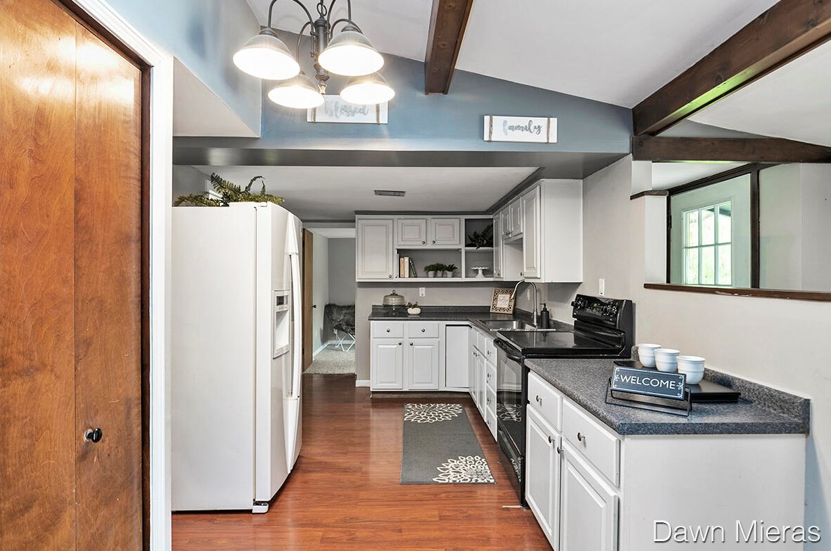 5147 Coit Ave, Grand Rapids MI 49525-1121 exterior