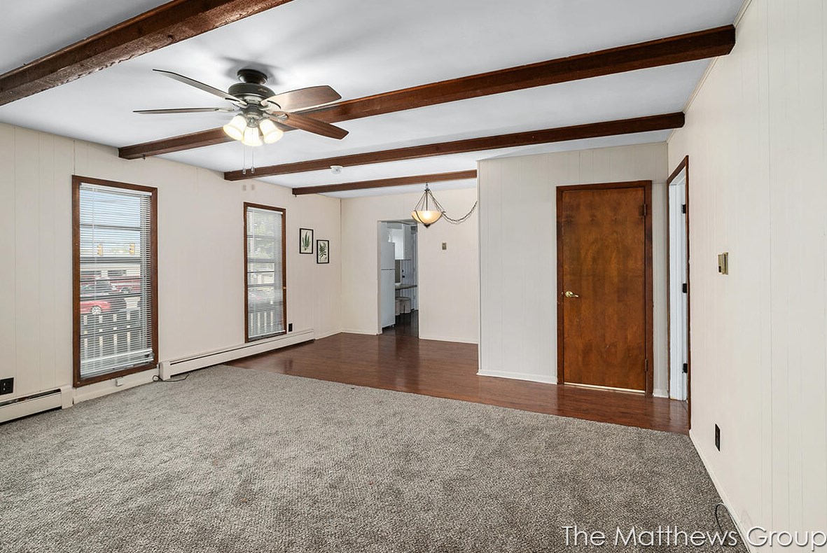 1946 Kalamazoo Ave, Grand Rapids MI 49507-3755 exterior