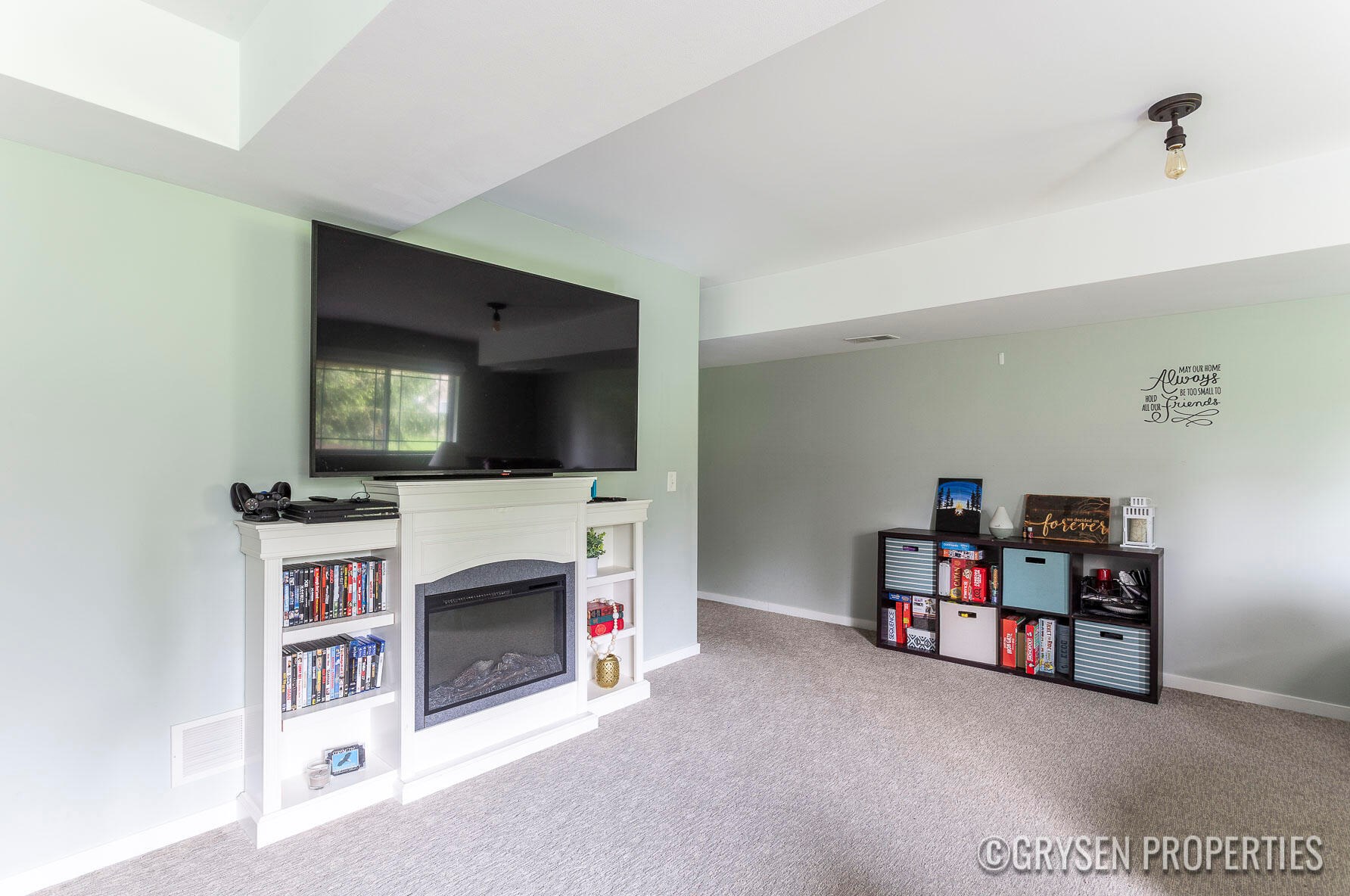 1238 Mesa Junction Dr, Byron Township MI 49315-8073 exterior