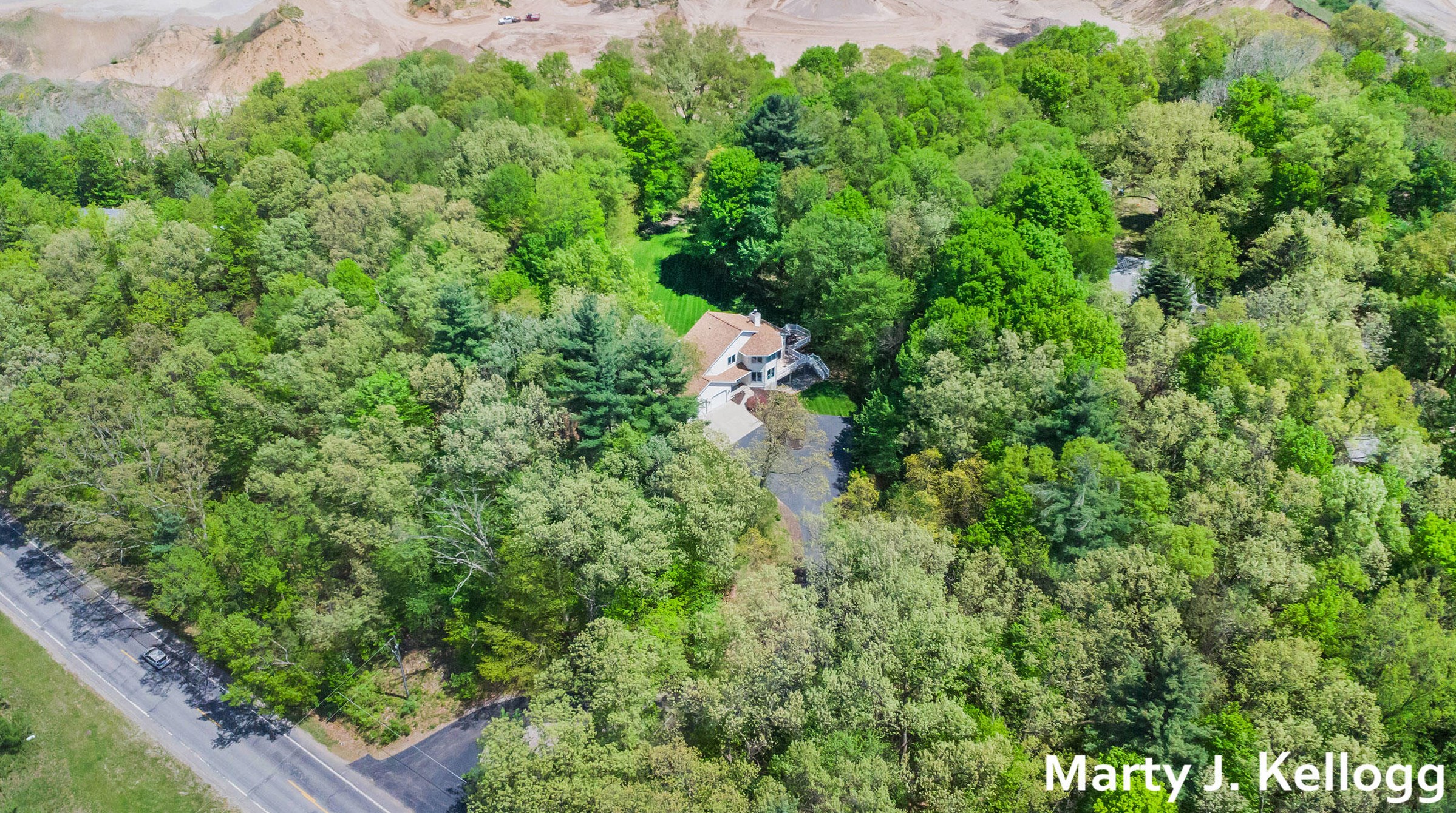 4480 Coit Ave, Grand Rapids MI 49525-1110 exterior