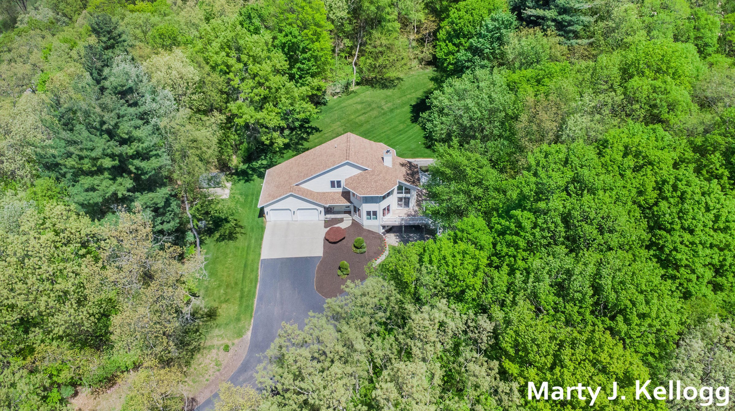 4480 Coit Ave, Grand Rapids MI 49525-1110 exterior