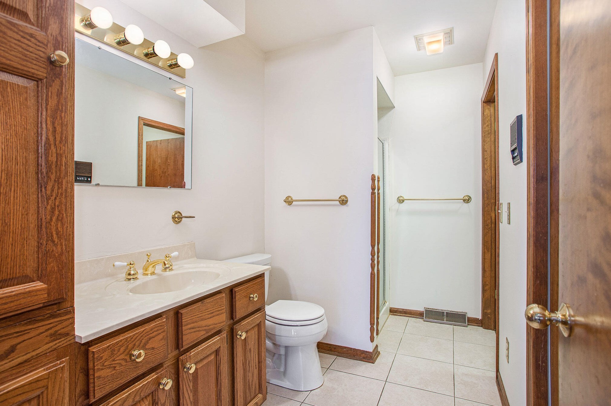 1164 Amberwood Dr, Byron Township MI exterior