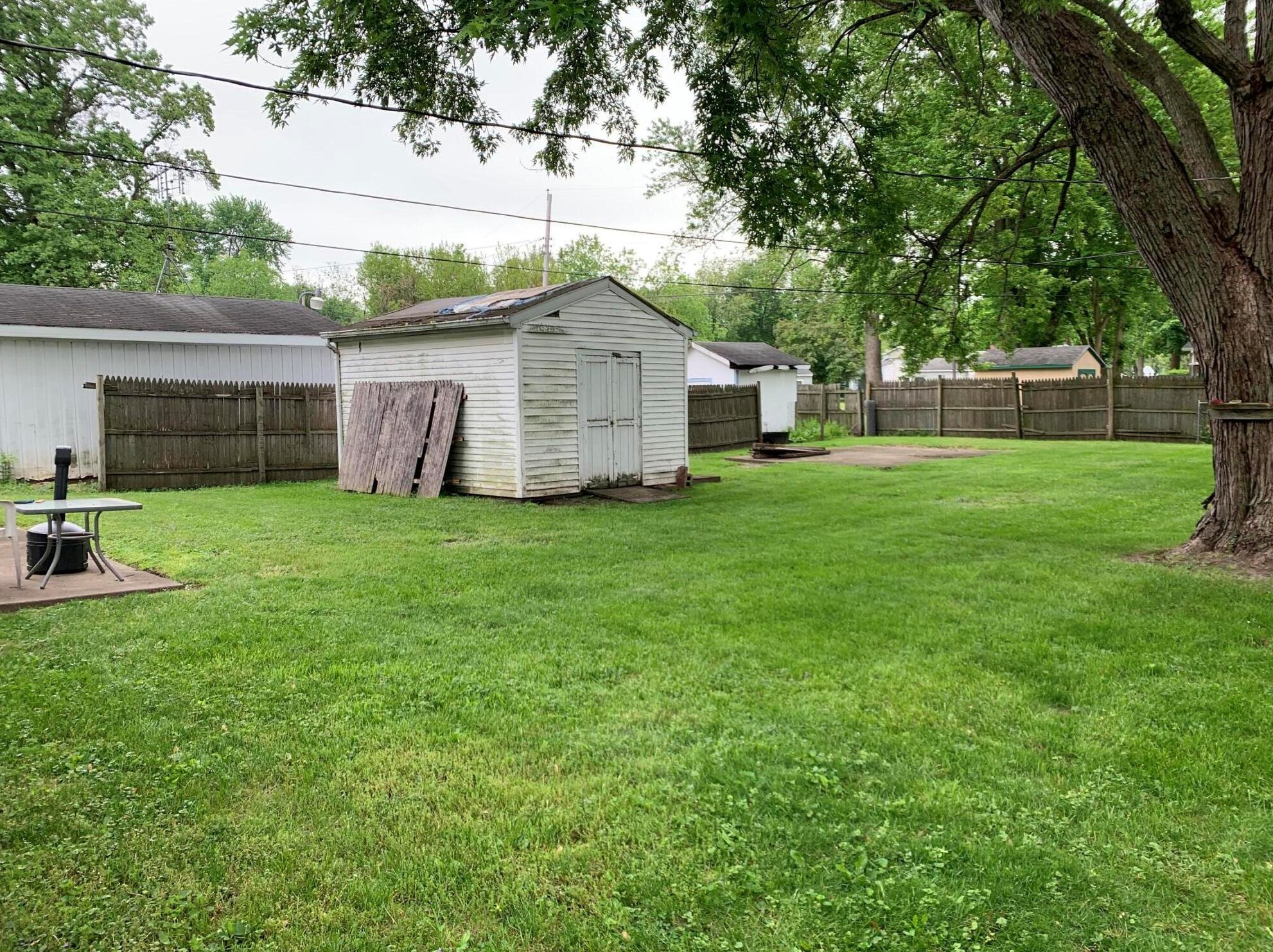 2008 Lewis Dr, Niles MI 49120-3721 exterior