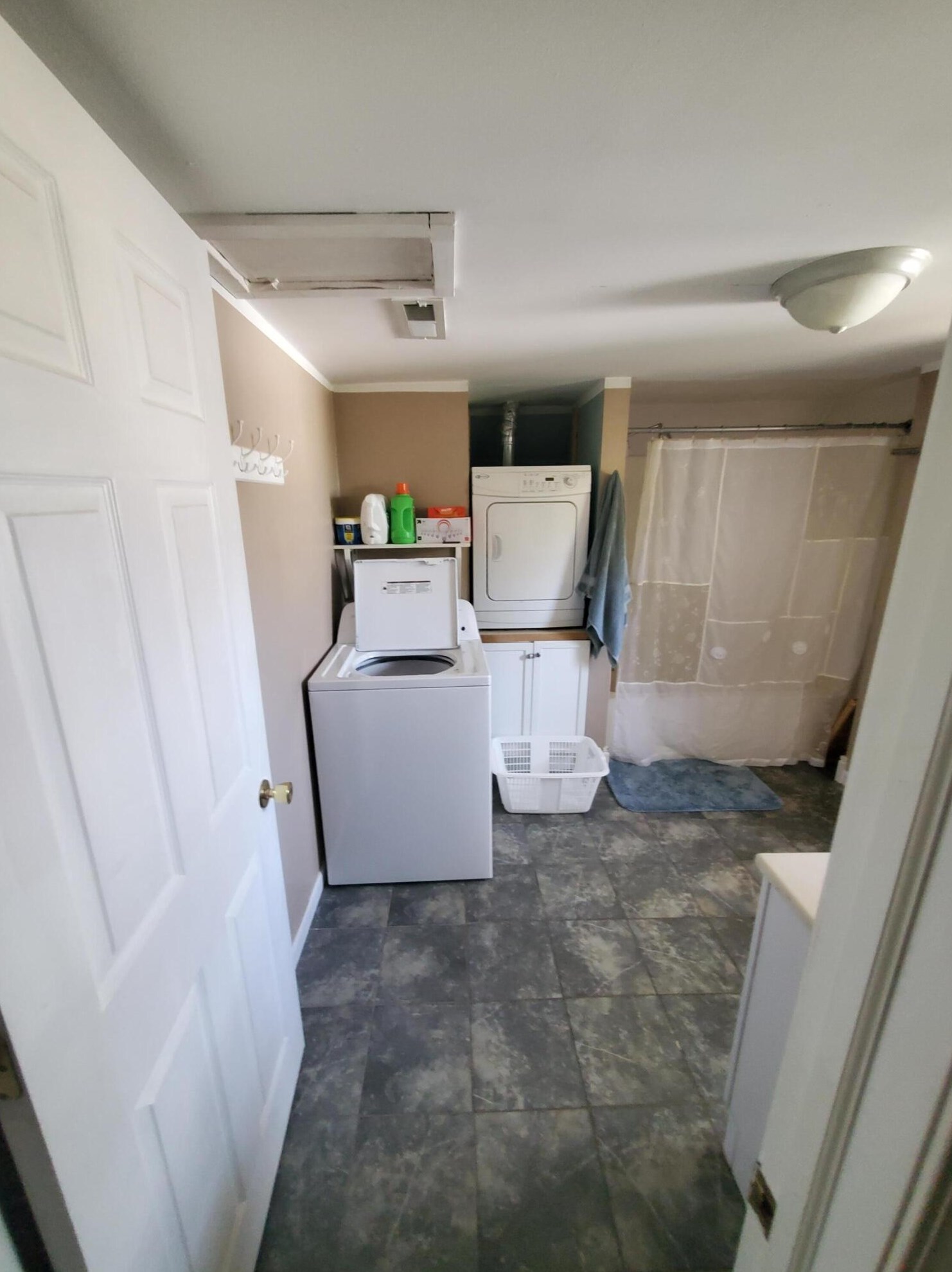 205 Main St, Spring Arbor MI  49283-9673 exterior