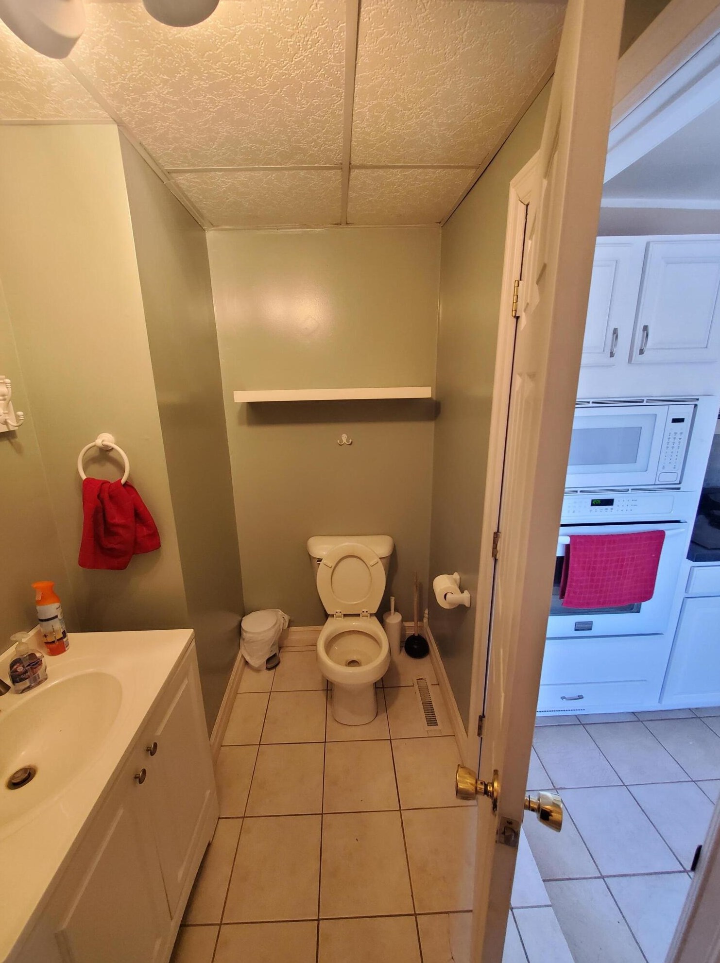 205 Main St, Spring Arbor MI  49283-9673 exterior