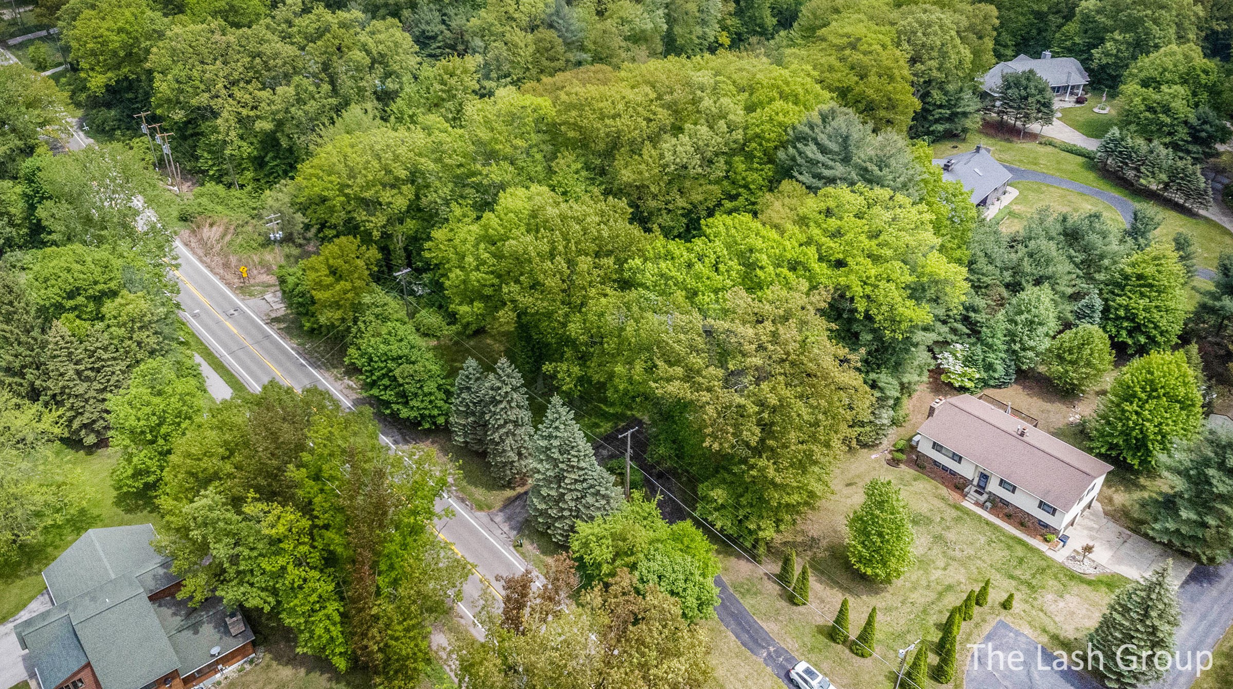 18522 Fruitport Rd, Spring Lake MI 49456-1157 exterior