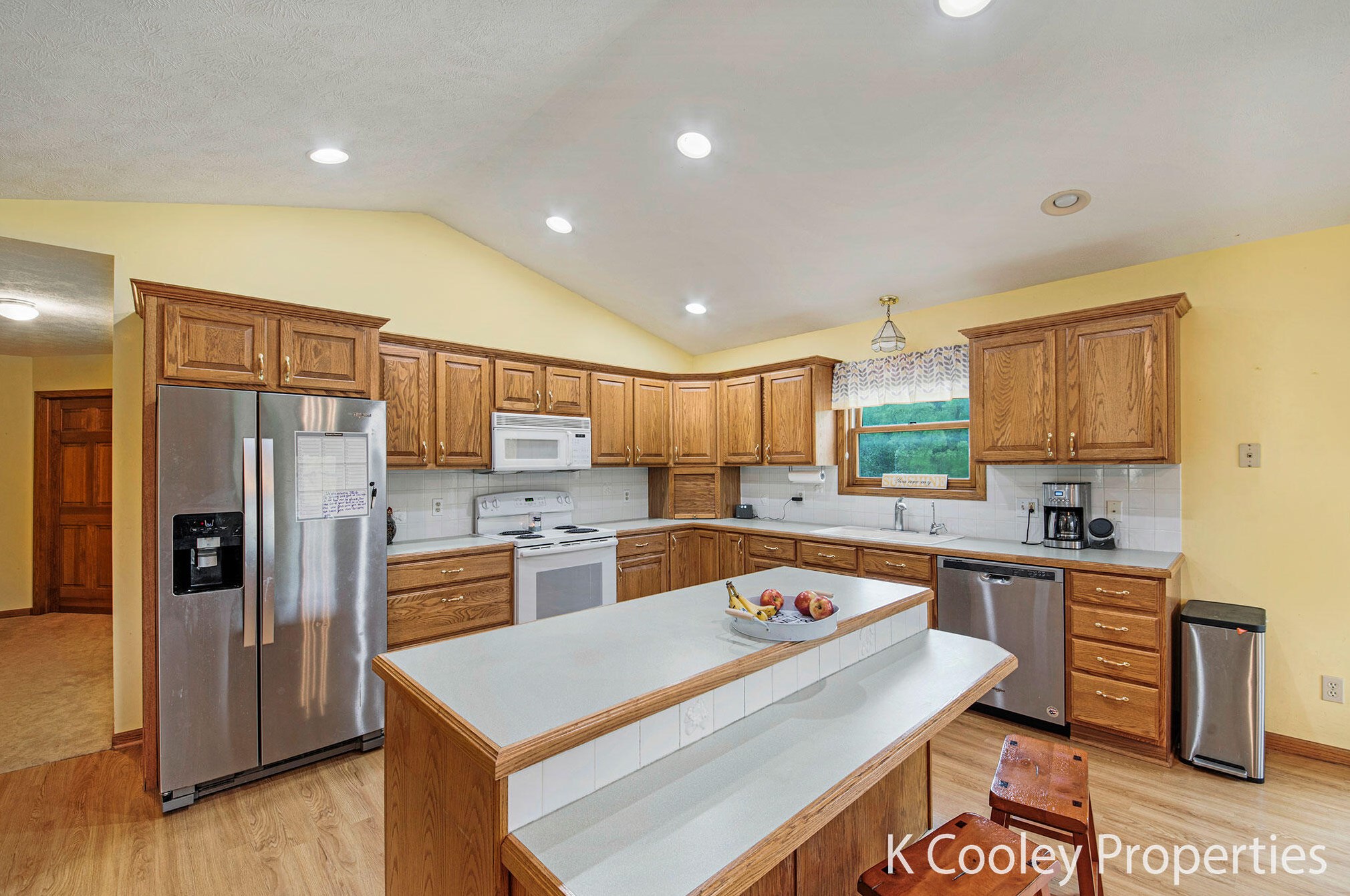 6931 Jackson Rd, Saranac MI 48881-8774 exterior