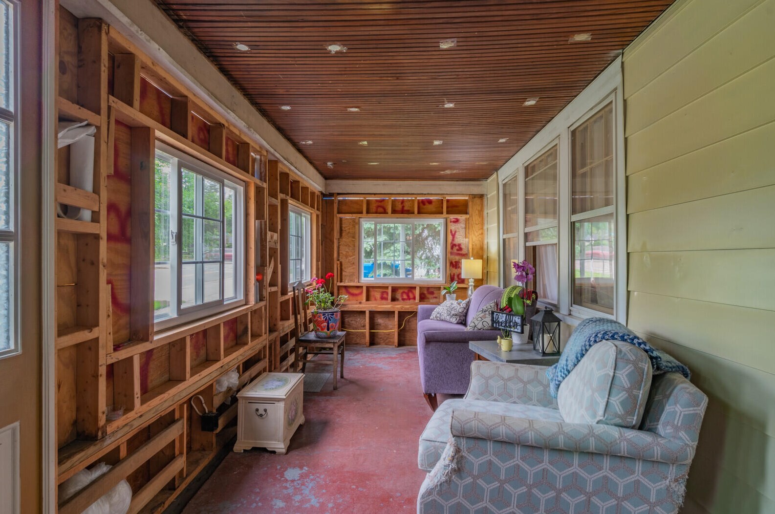 1948 Coit Ave, Grand Rapids MI  49505-4753 exterior