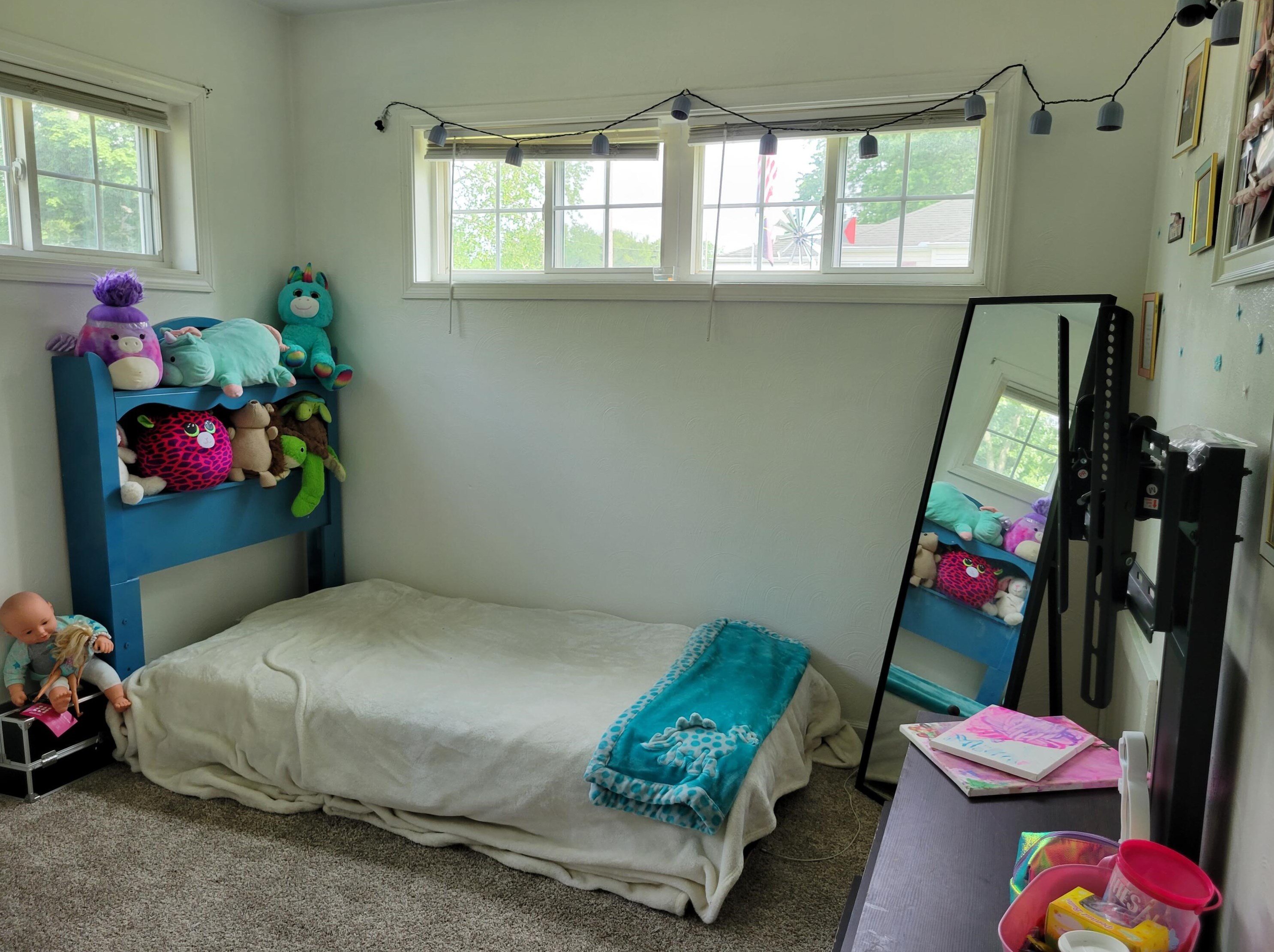 908 13th St, Niles MI  49120-3420 exterior