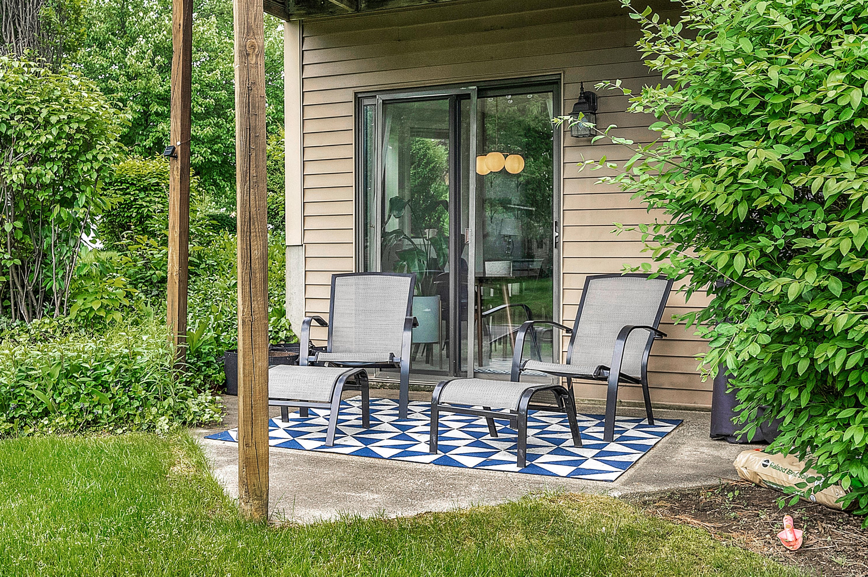 5067 Stauffer Ave, Grand Rapids MI 49508-5149 exterior