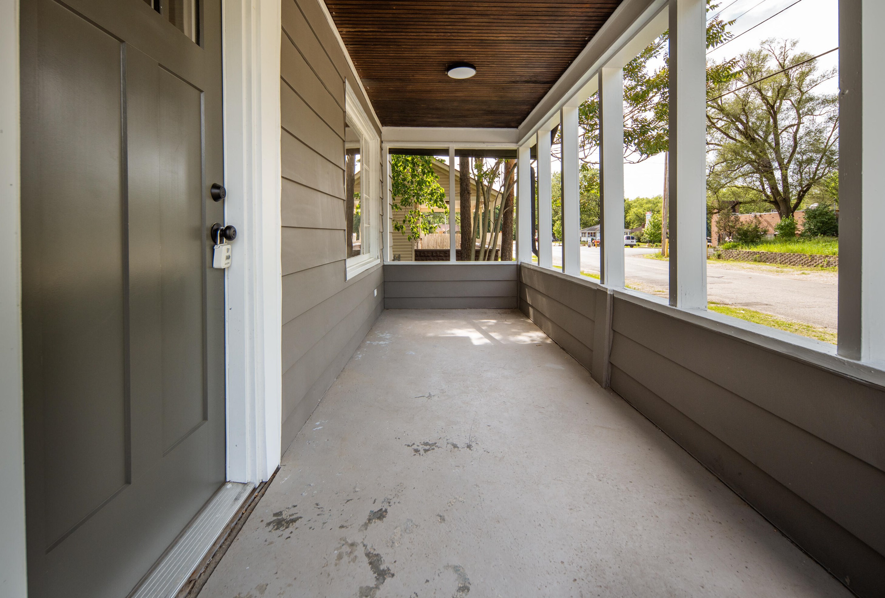 1214 Mason St, Grand Rapids MI  49503-1338 exterior