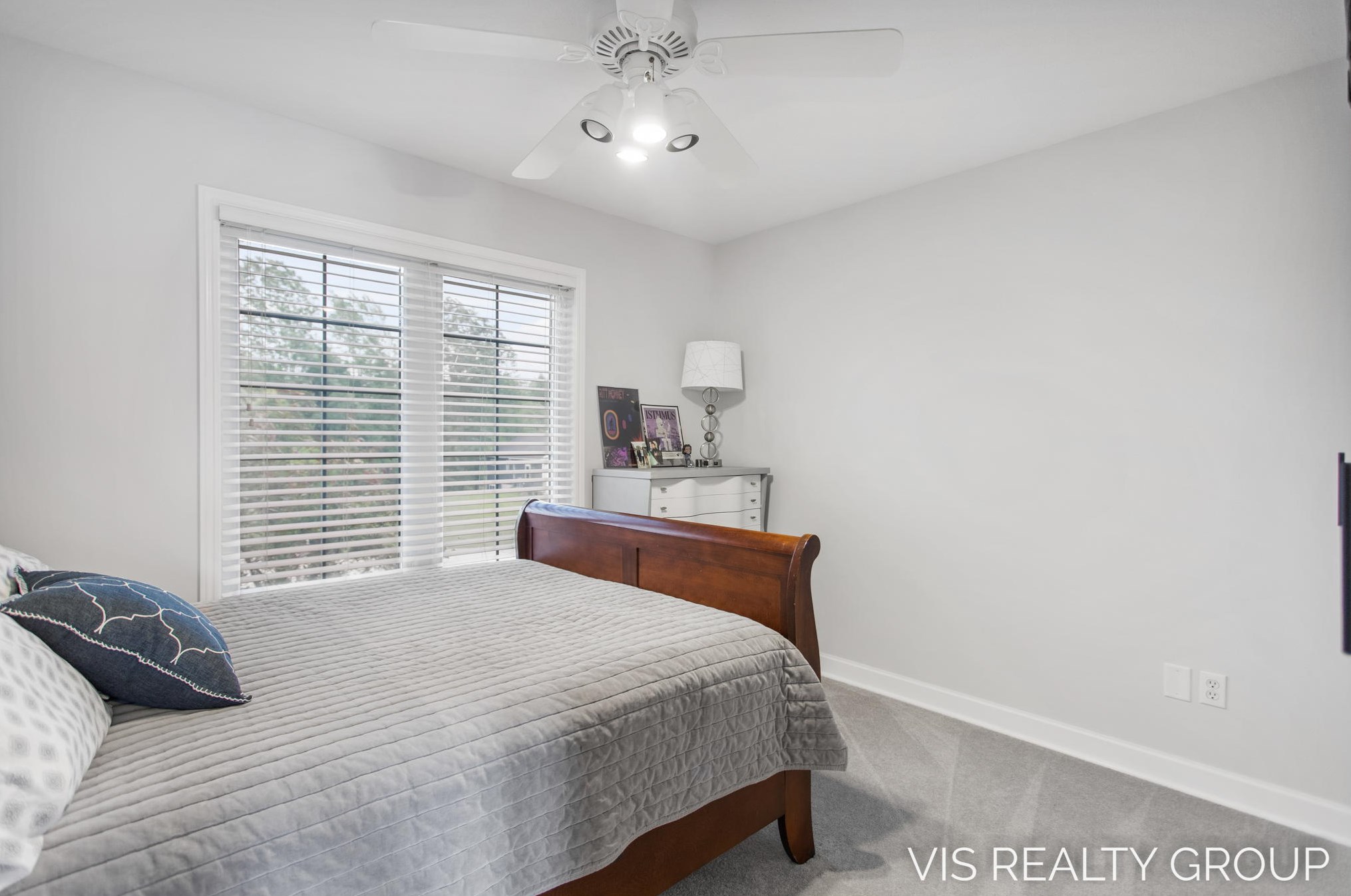 10249 Jane Dr, Allendale MI 49401-8082 exterior