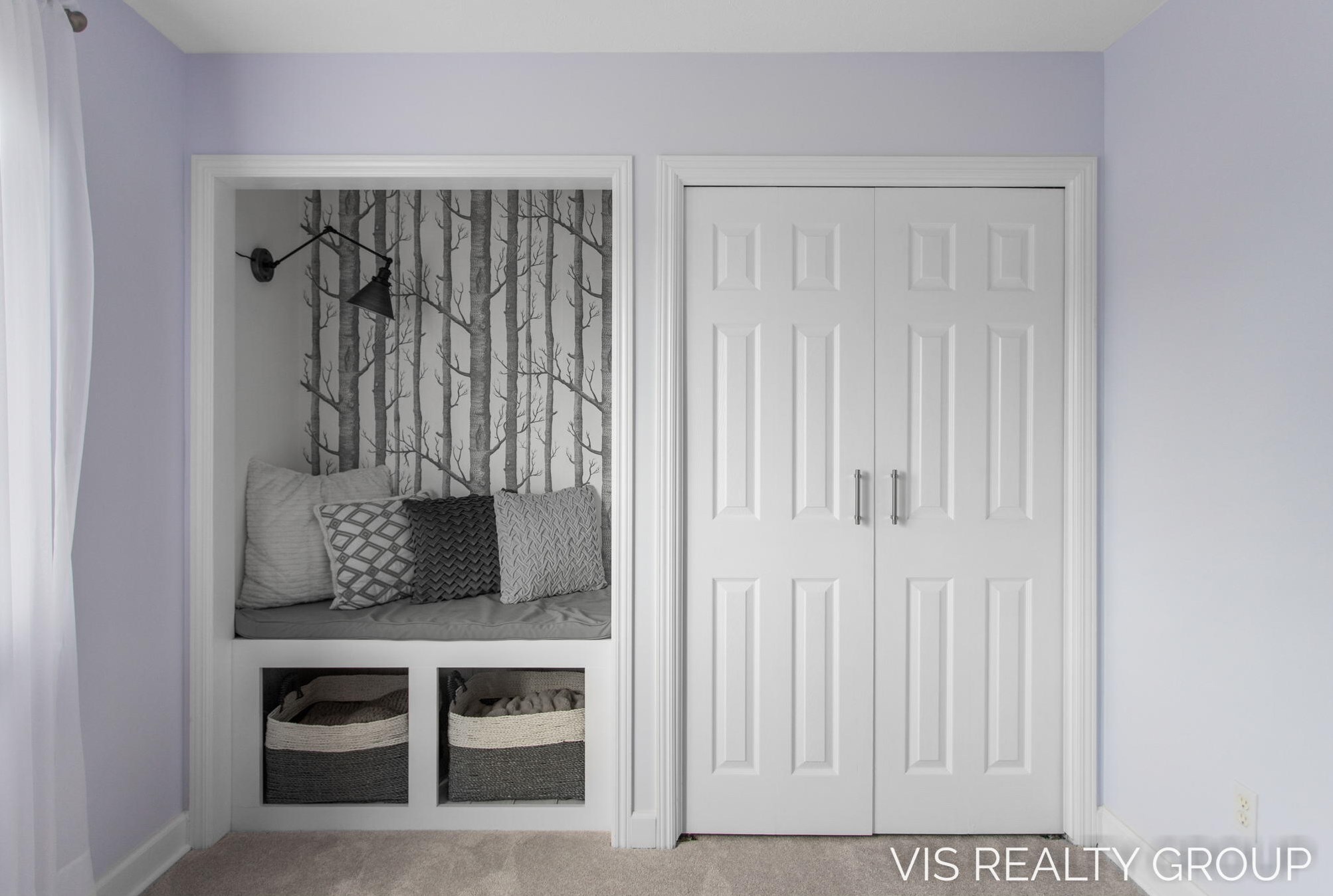 10249 Jane Dr, Allendale MI 49401-8082 exterior