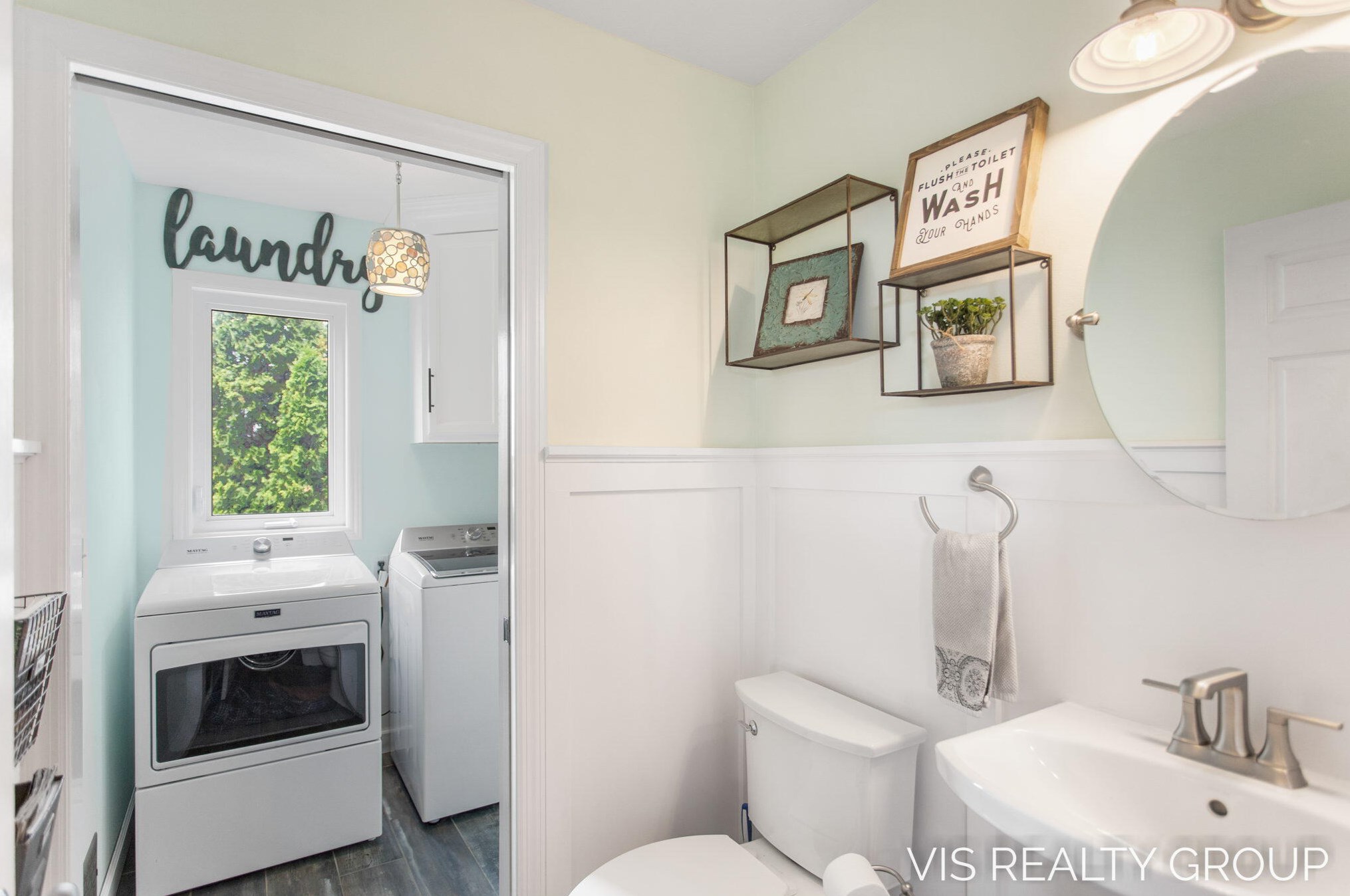 10249 Jane Dr, Allendale MI 49401-8082 exterior