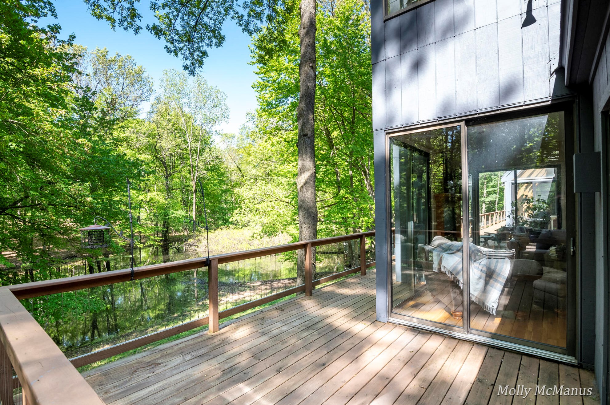 7563 Leonard St, Ada MI 49301-9527 exterior