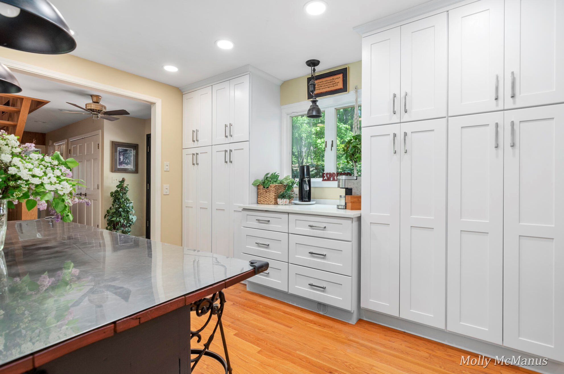 7563 Leonard St, Ada MI 49301-9527 exterior