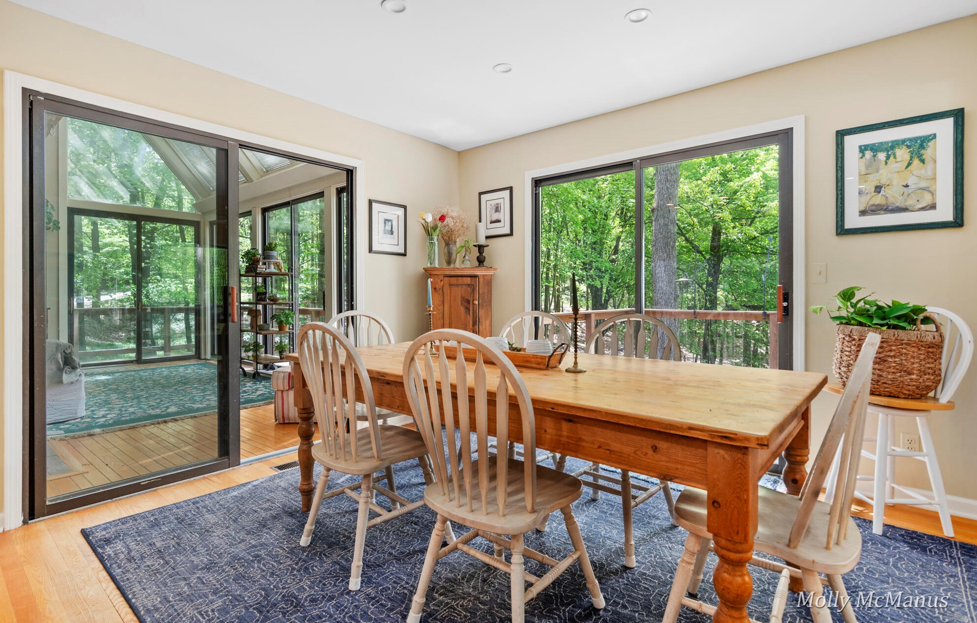 7563 Leonard St, Ada MI 49301-9527 exterior