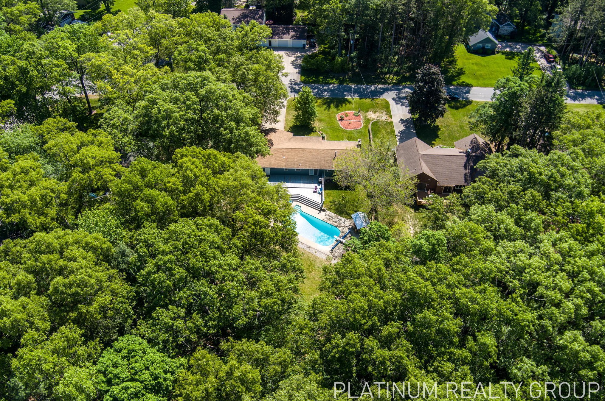 17575 Reitsma Ln, Spring Lake MI 49456-9516 exterior