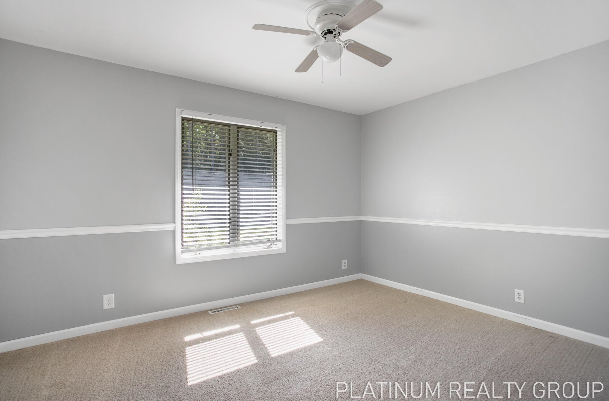 17575 Reitsma Ln, Spring Lake MI 49456-9516 exterior