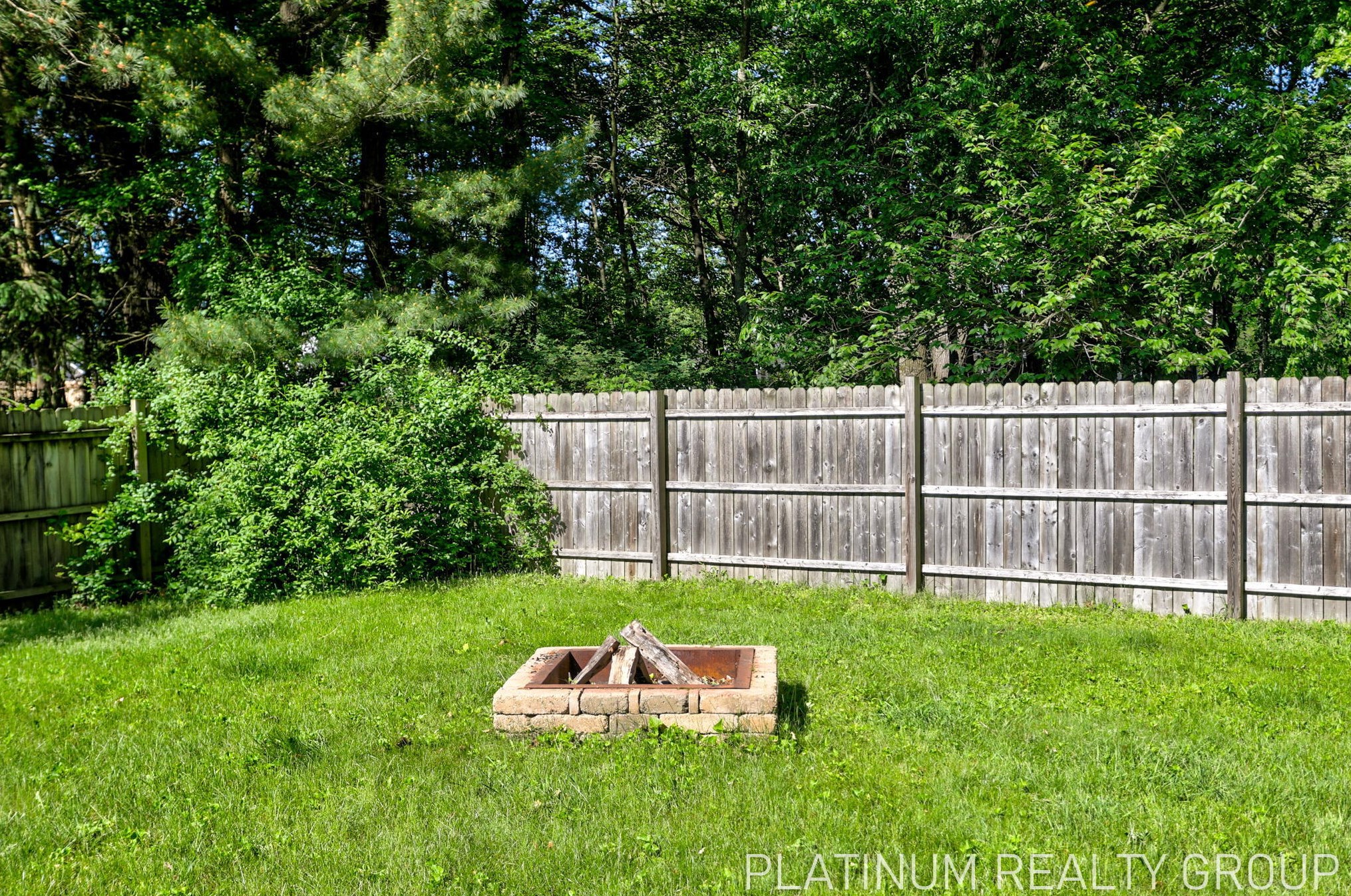 17575 Reitsma Ln, Spring Lake MI 49456-9516 exterior