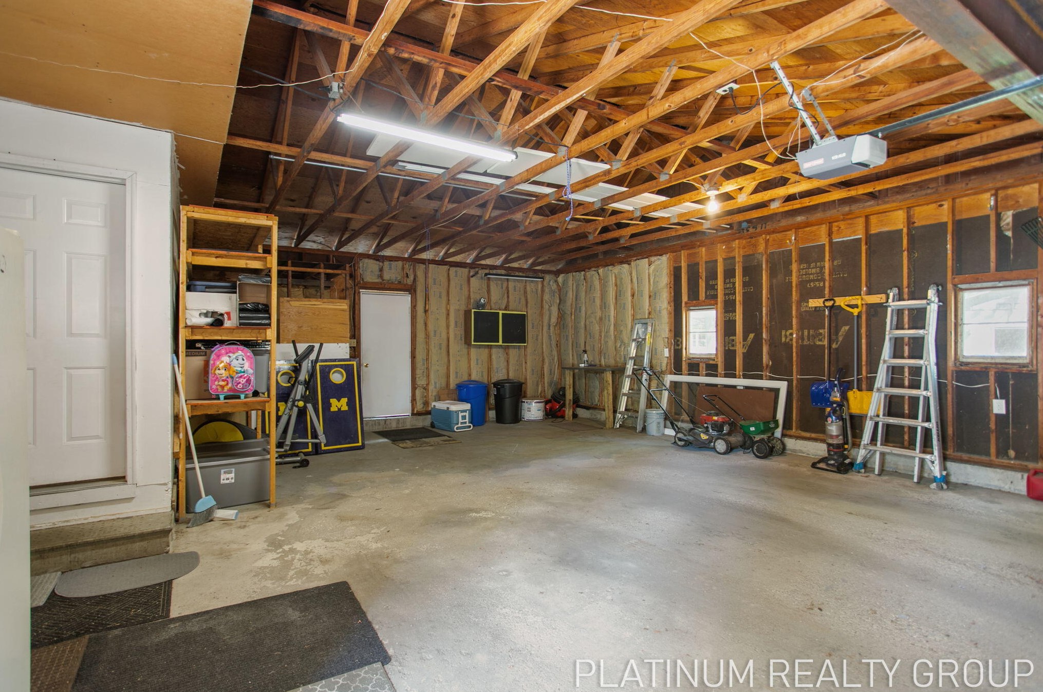 17575 Reitsma Ln, Spring Lake MI 49456-9516 exterior