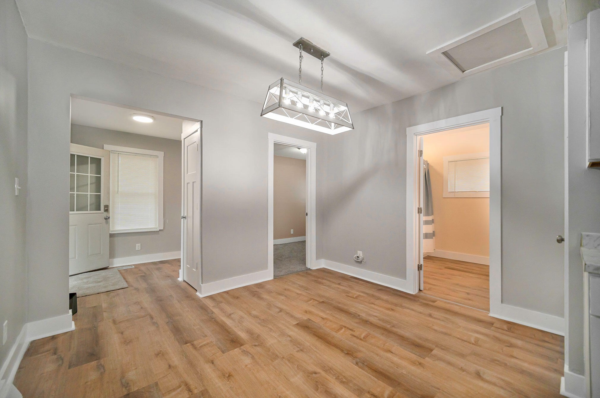 1017 Backus St, Jackson MI  49202-2105 exterior