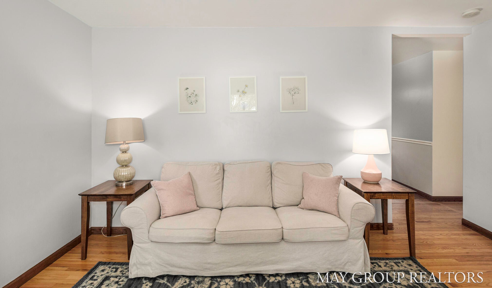 3345 Ipswich Dr, Grand Rapids MI 49544-1649 exterior