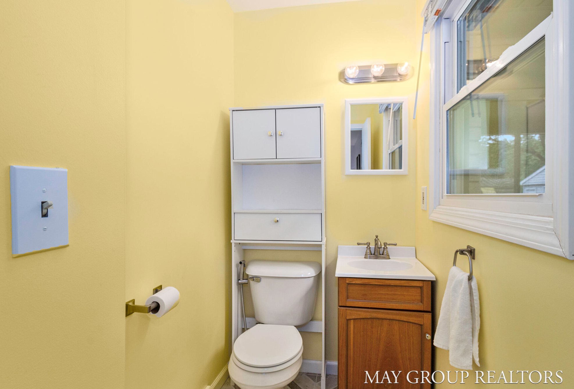 3345 Ipswich Dr, Grand Rapids MI 49544-1649 exterior