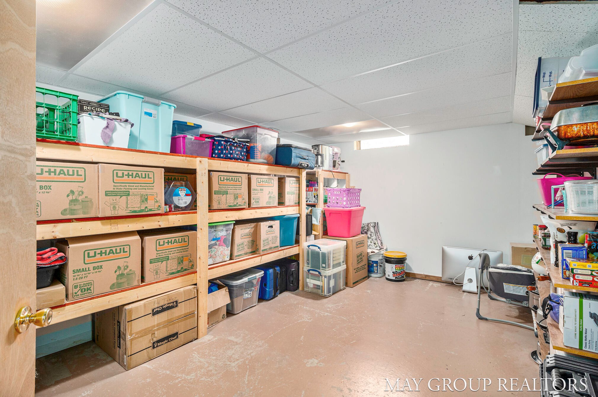 3345 Ipswich Dr, Grand Rapids MI 49544-1649 exterior