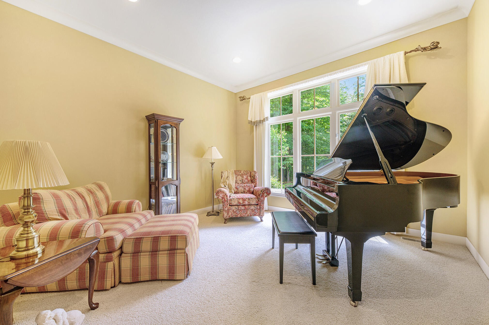 622 Steketee Rd, Ada MI 49301-8765 exterior