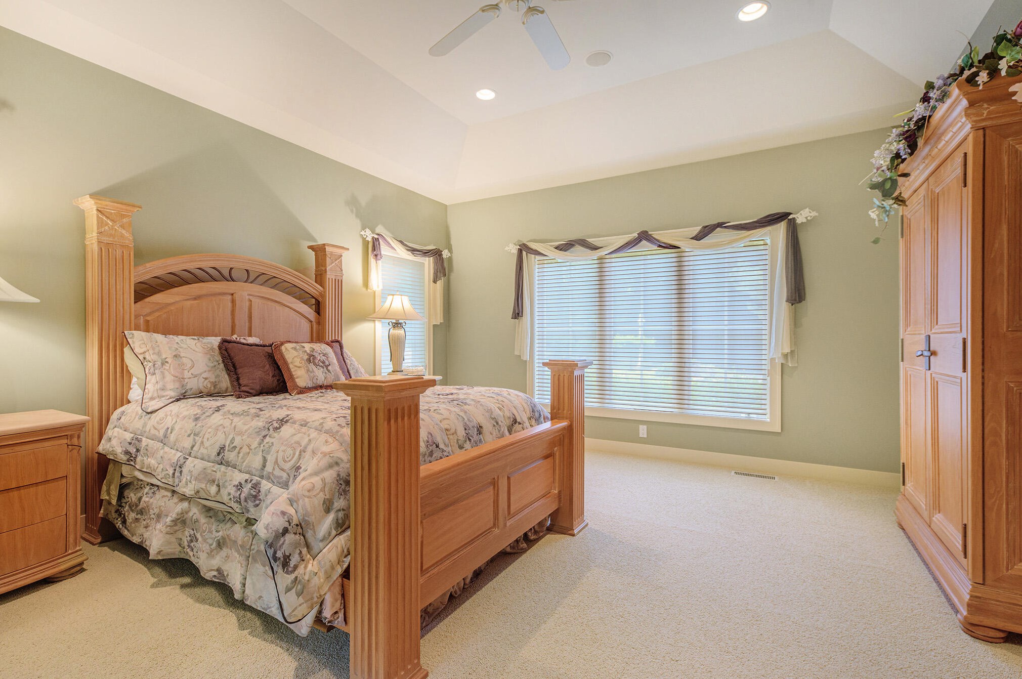 622 Steketee Rd, Ada MI 49301-8765 exterior