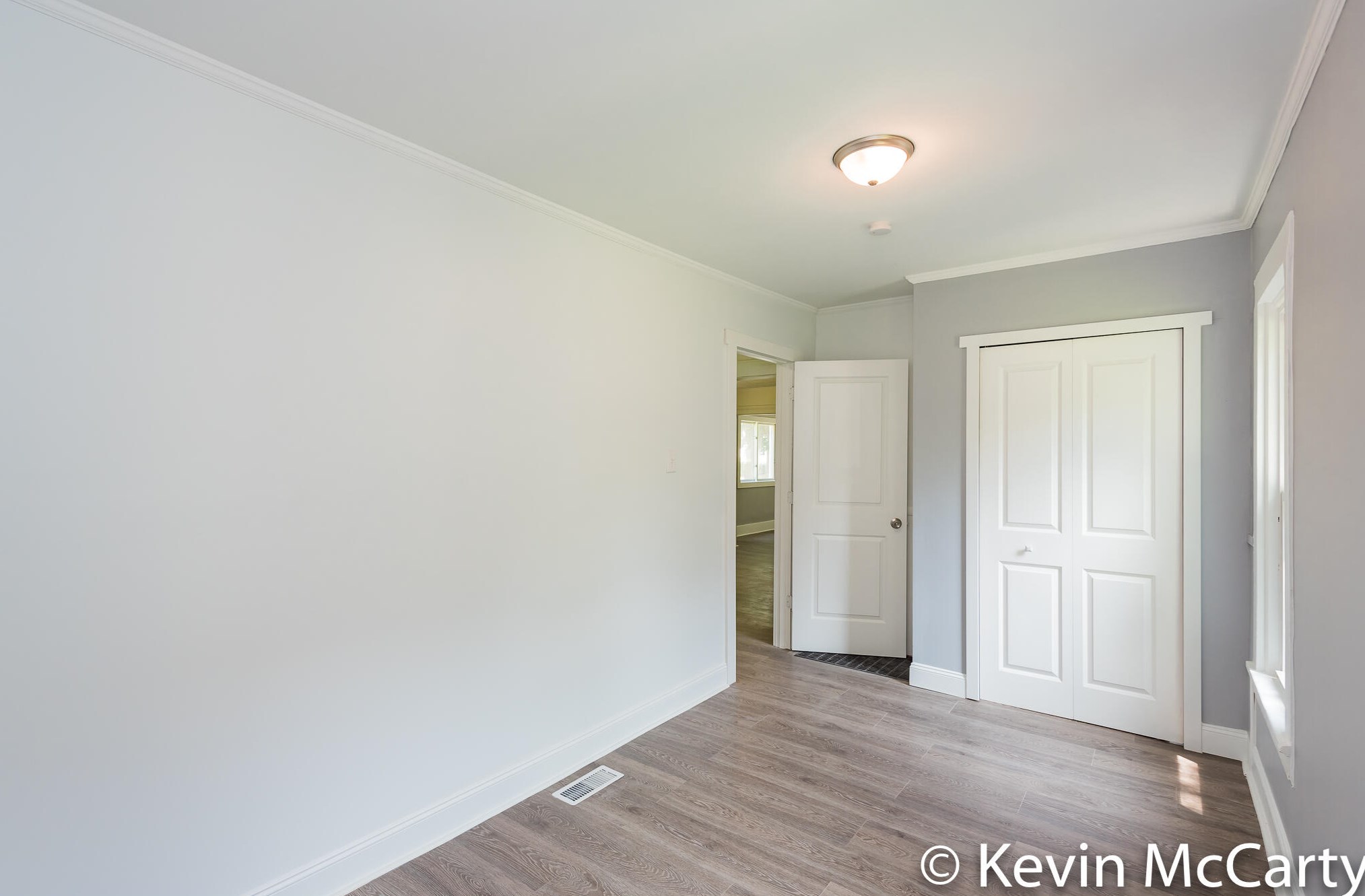 855 Mcreynolds Ave, Grand Rapids MI  49504-4438 exterior