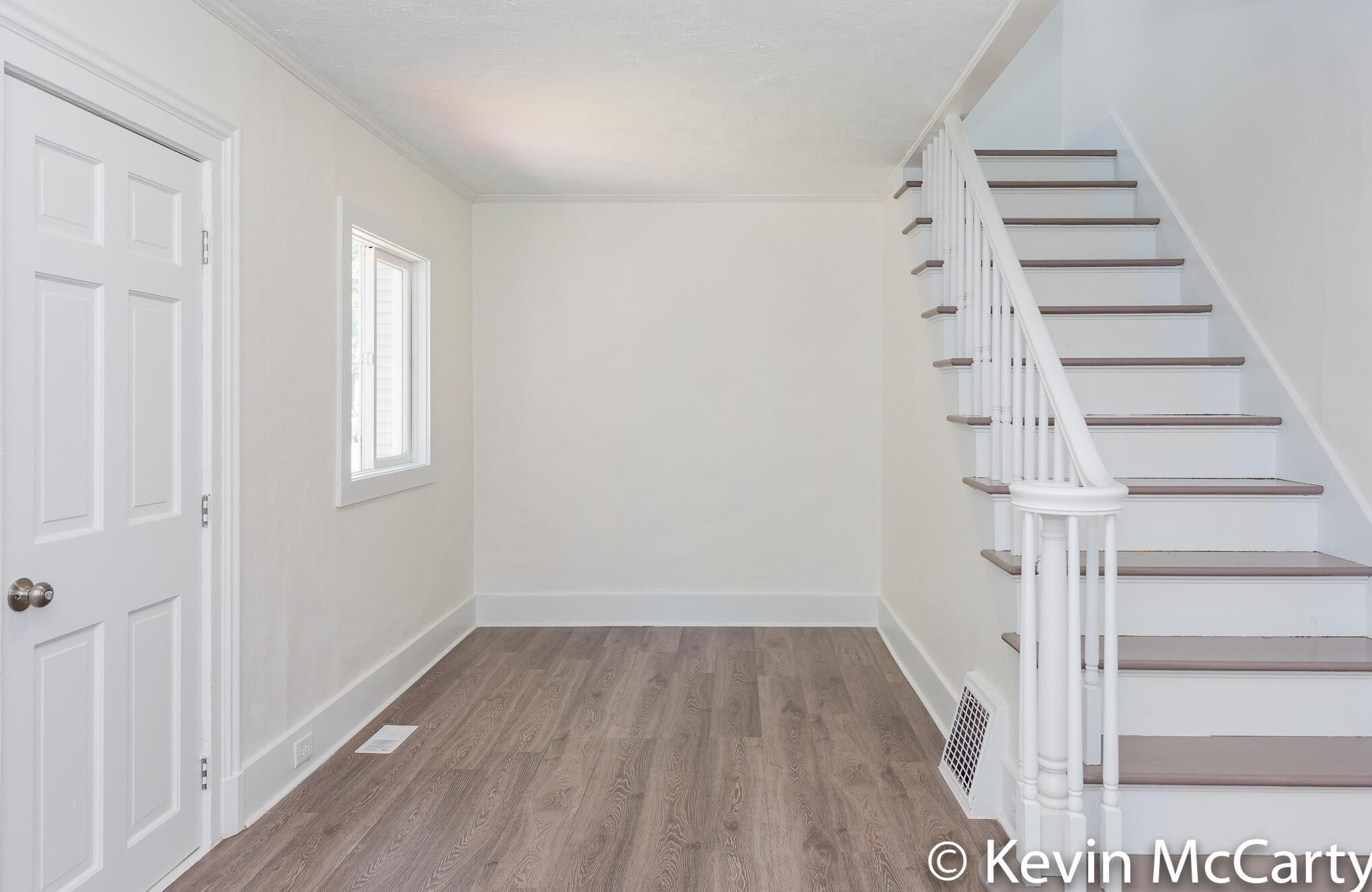 855 Mcreynolds Ave, Grand Rapids MI  49504-4438 exterior