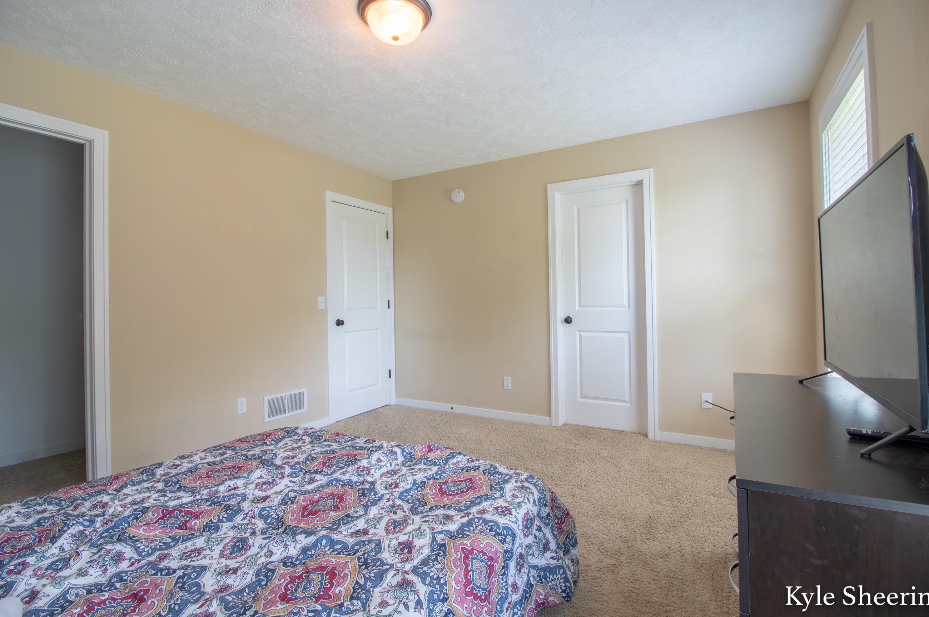 1079 Serenity Ridge Dr, Wayland MI  49348-9183 exterior