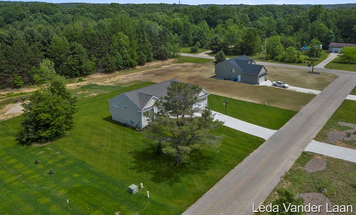 281 Winter Pines Ct, Sparta MI  49345 exterior