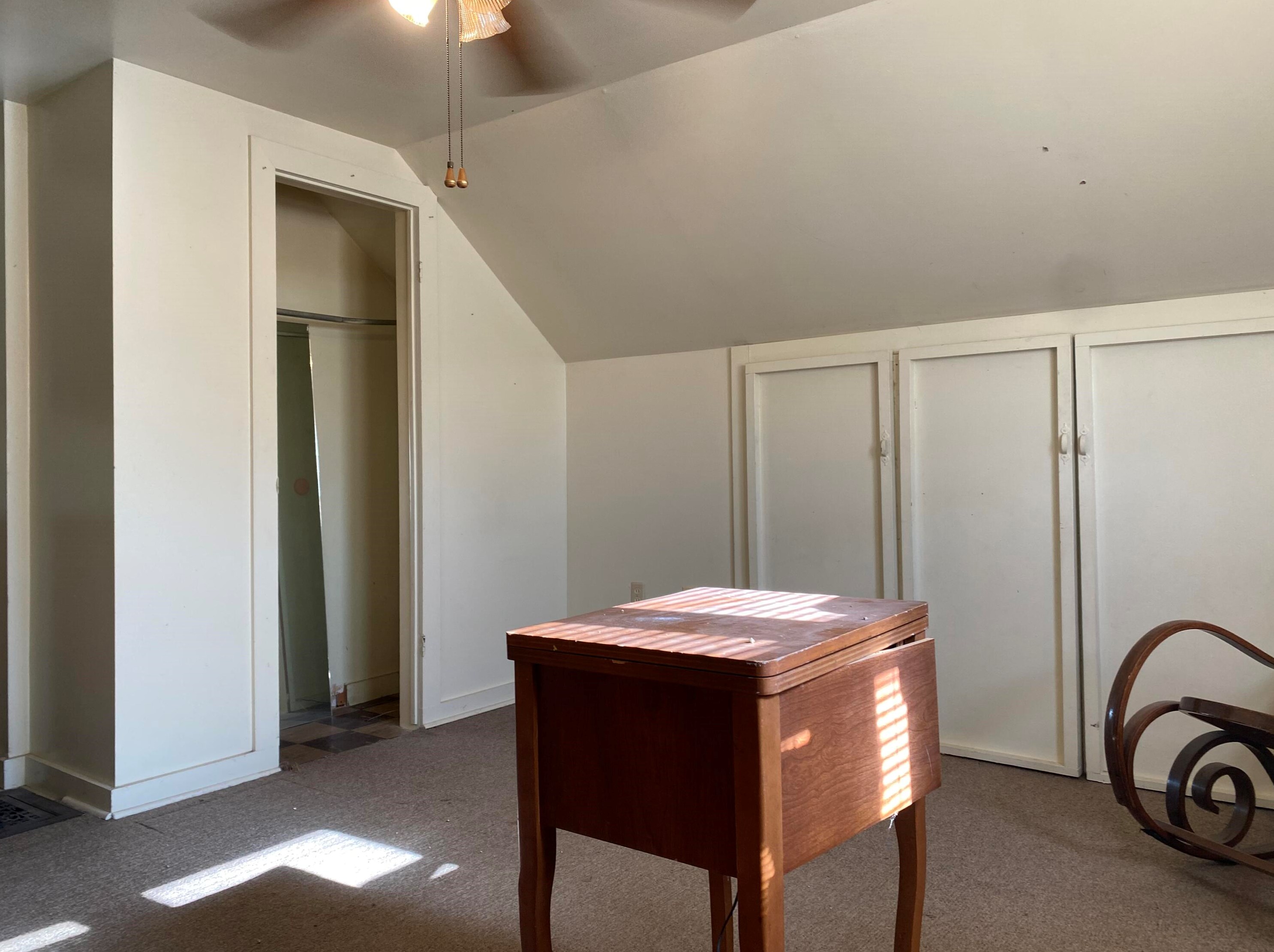 1433 Emerson Ave, Grand Rapids MI 49544-1717 exterior