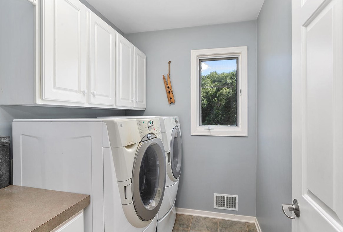 5814 Cannon Hills Dr, Ada MI 49301-8835 exterior