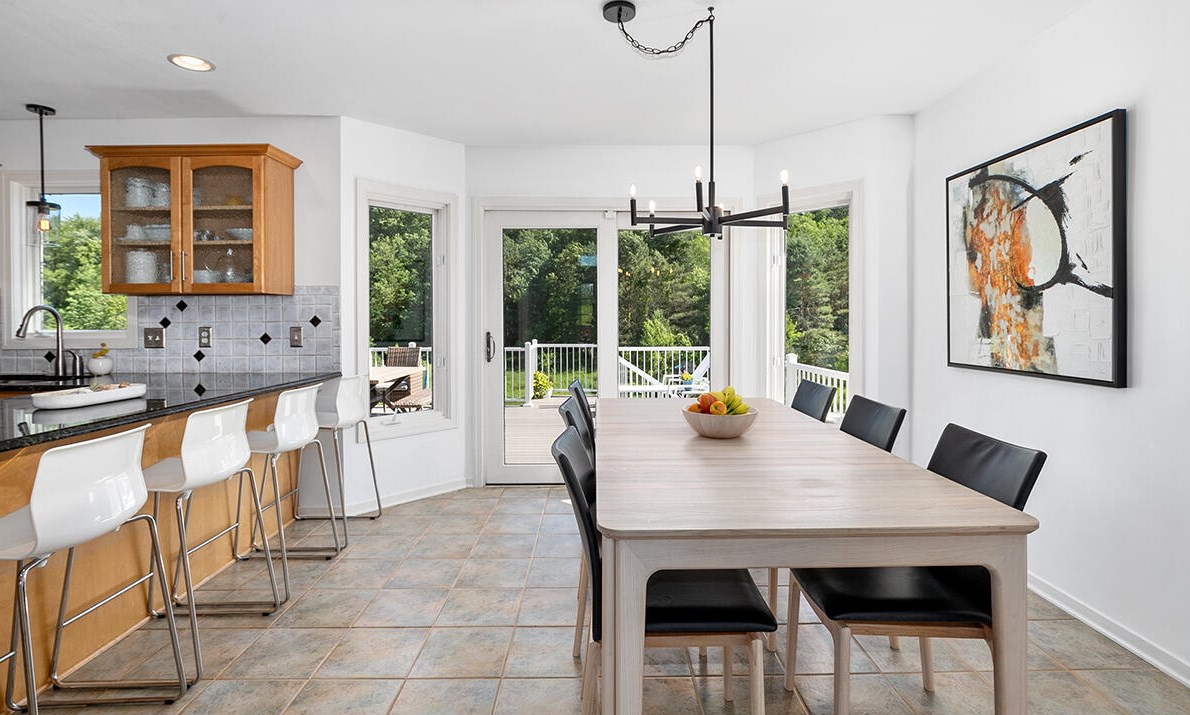 5814 Cannon Hills Dr, Ada MI 49301-8835 exterior