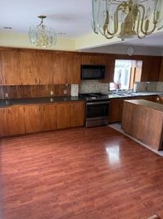 6286 Grand Riv Dr, Ada MI 49301-9503 exterior