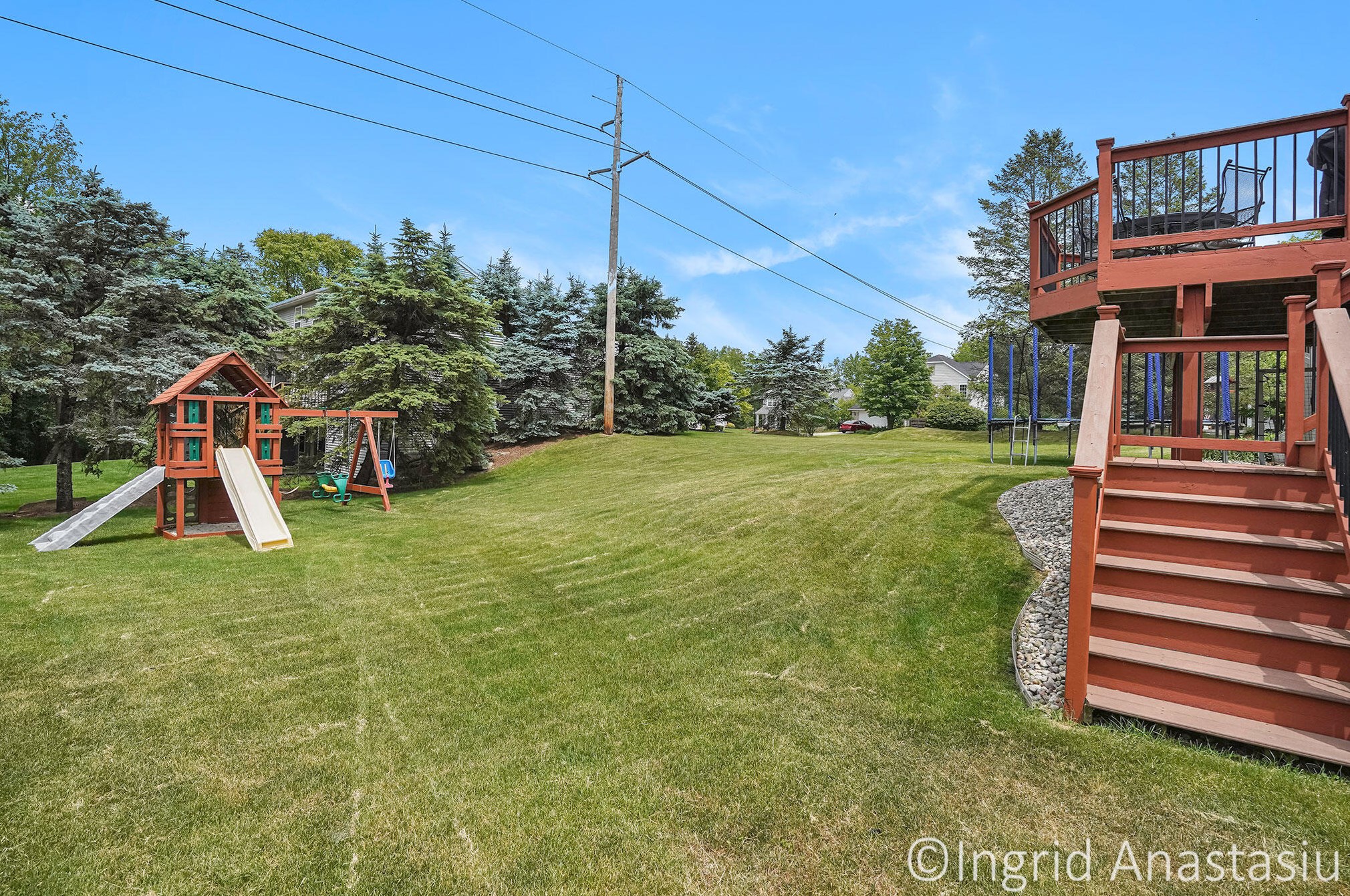 5529 Clemwood Ct, Ada MI 49301-7751 exterior