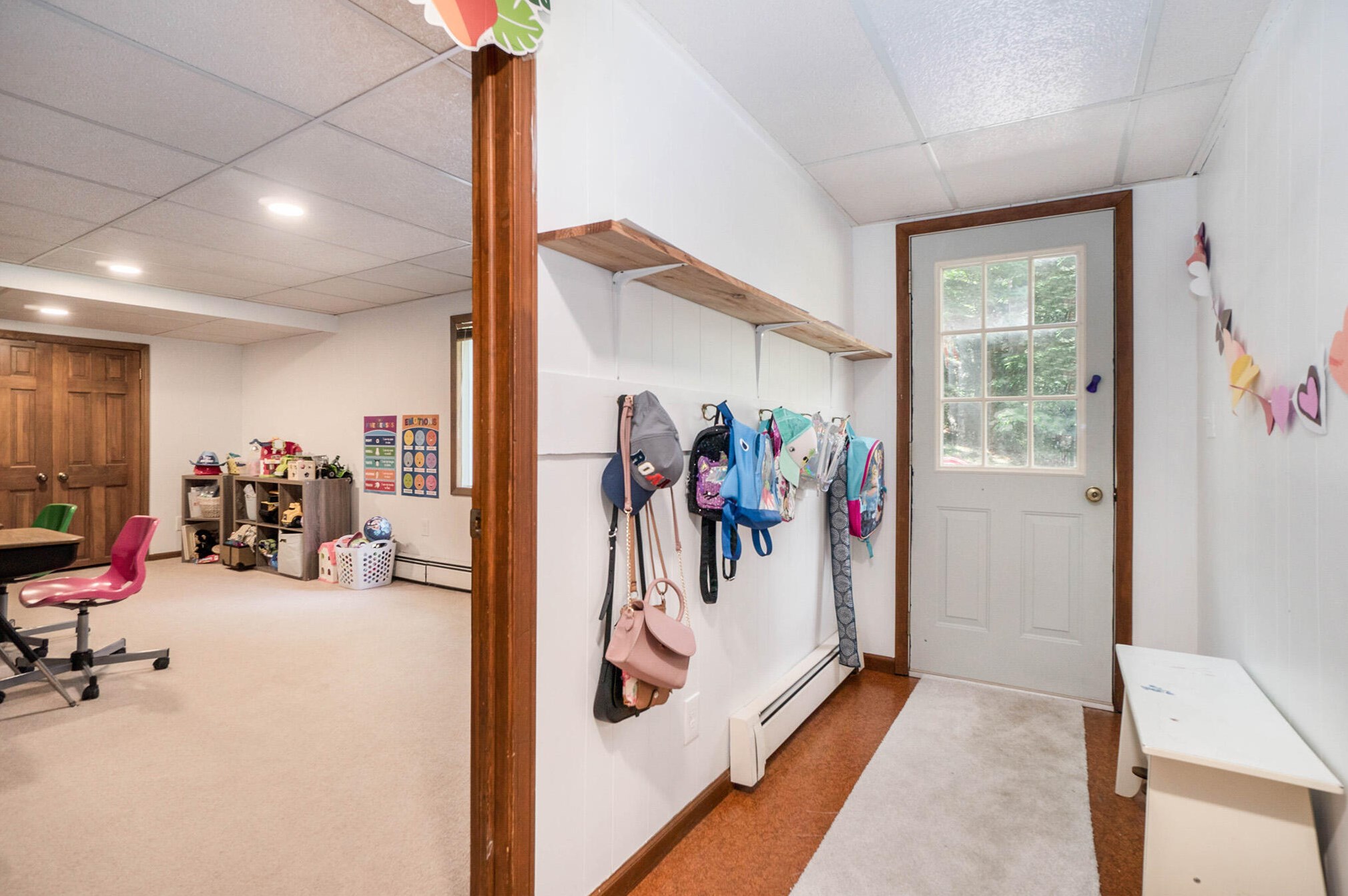 18547 Pawnee Dr, Spring Lake MI  49456-9416 exterior