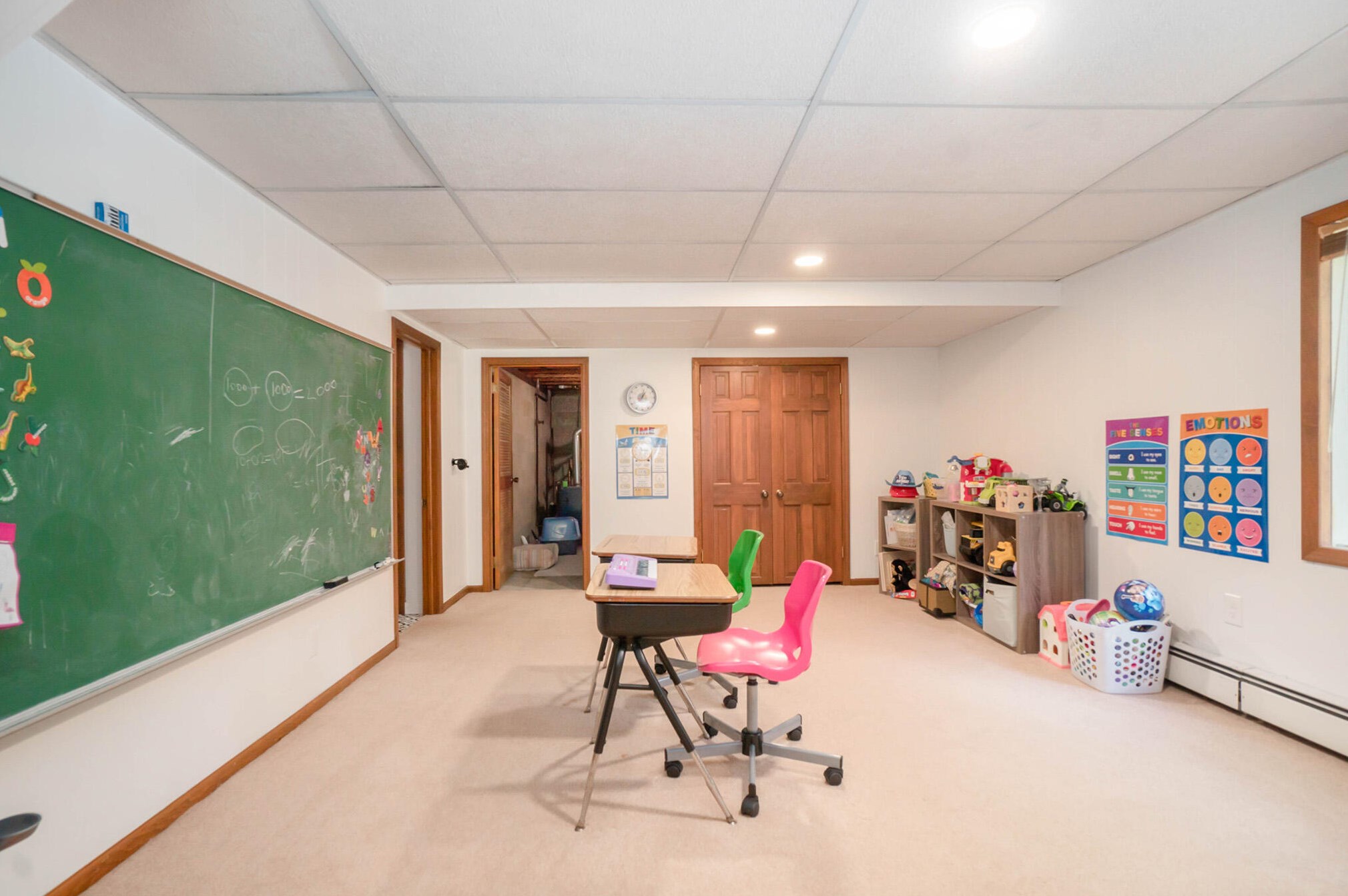 18547 Pawnee Dr, Spring Lake MI  49456-9416 exterior