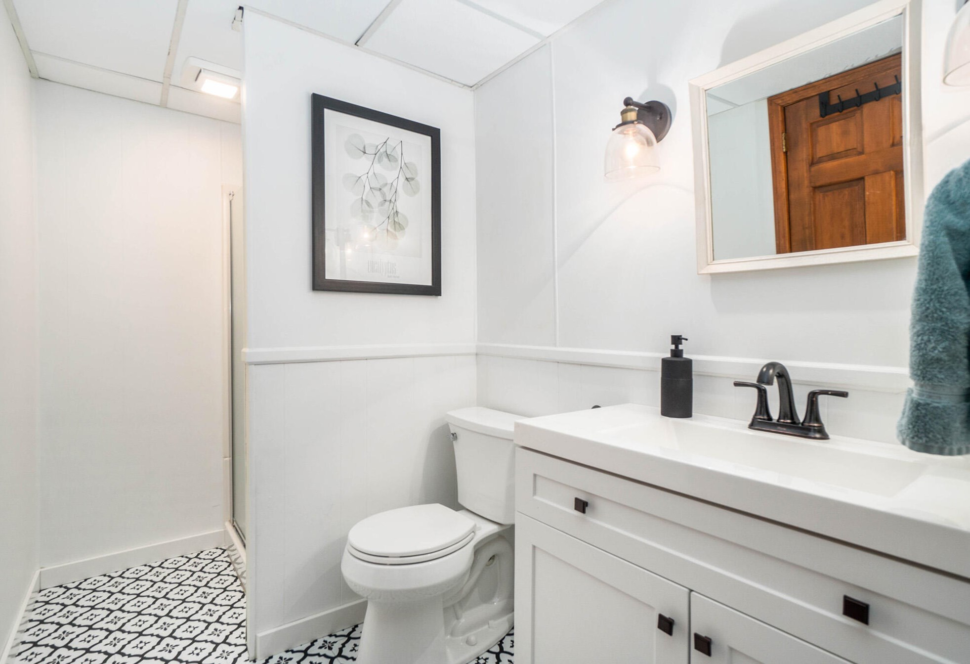 18547 Pawnee Dr, Spring Lake MI  49456-9416 exterior