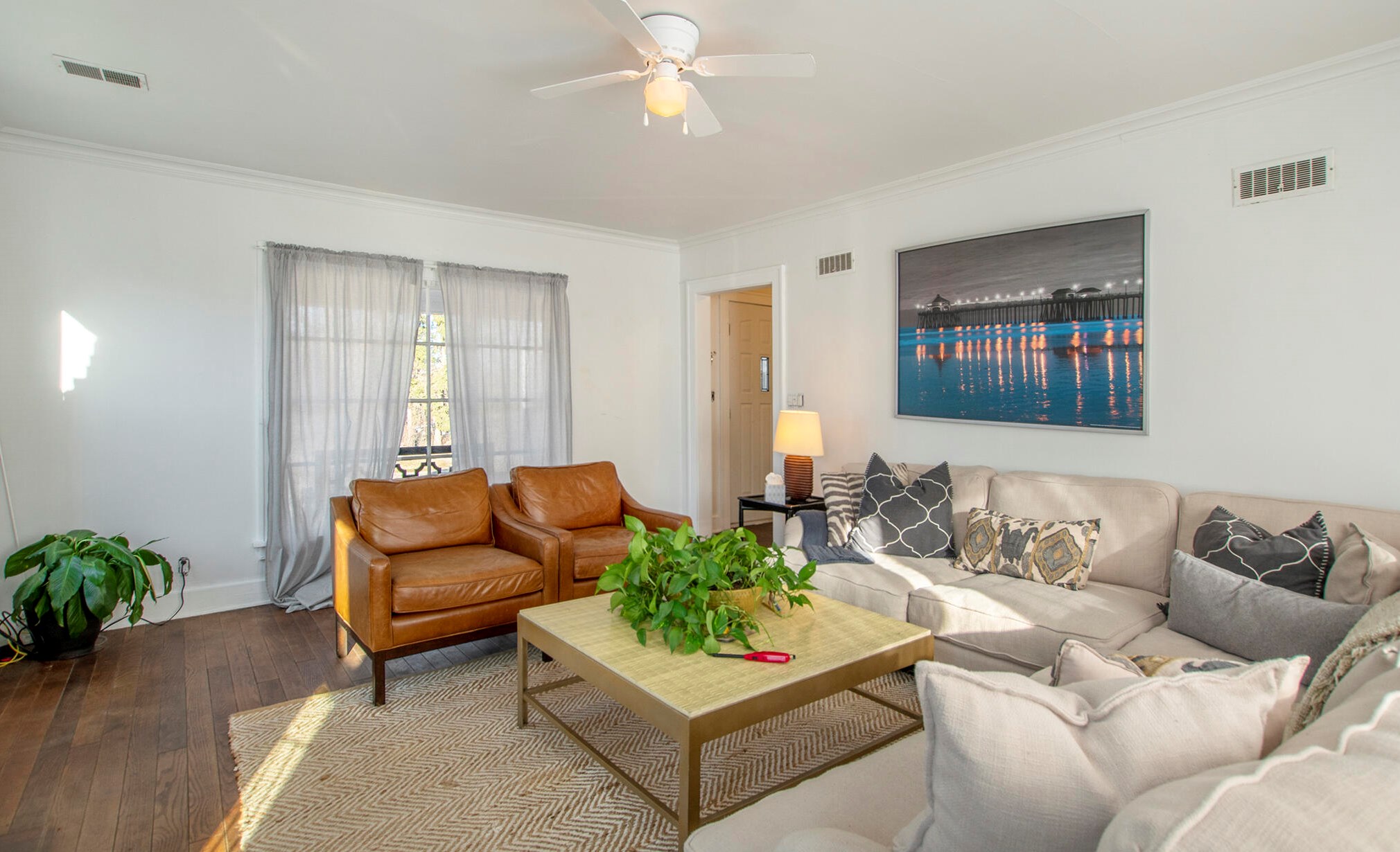 3257 Fulton St, Grand Rapids MI  49546-1302 exterior