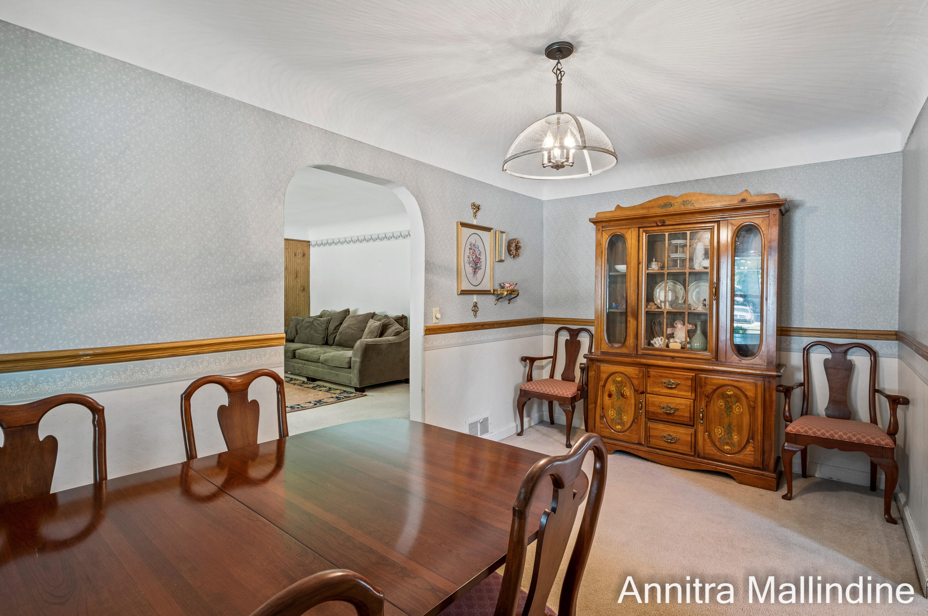 726 Mile Rd, Grand Rapids MI 49525-2644 exterior