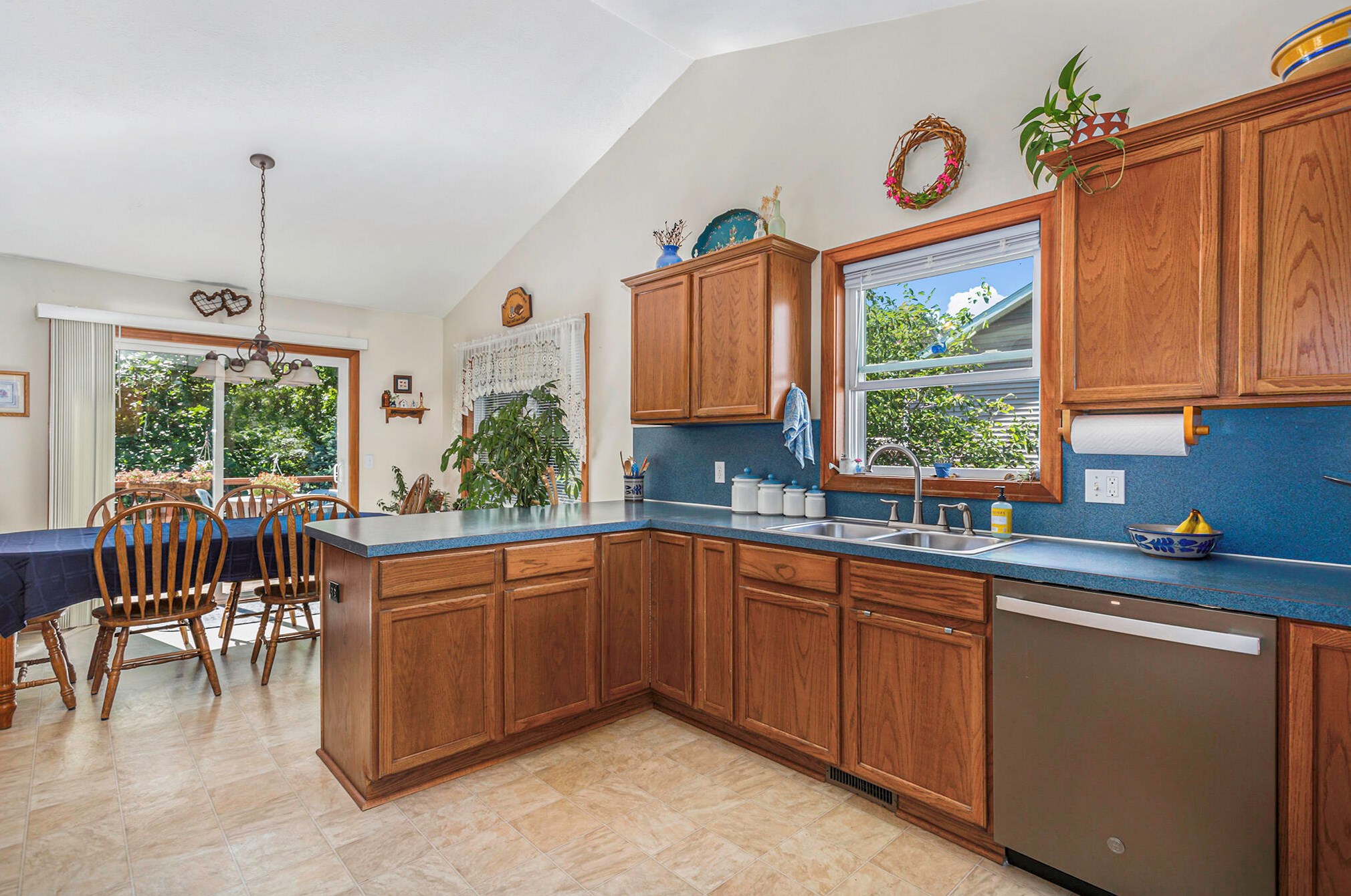 10848 Douglas Dr, Allendale MI 49401-7405 exterior