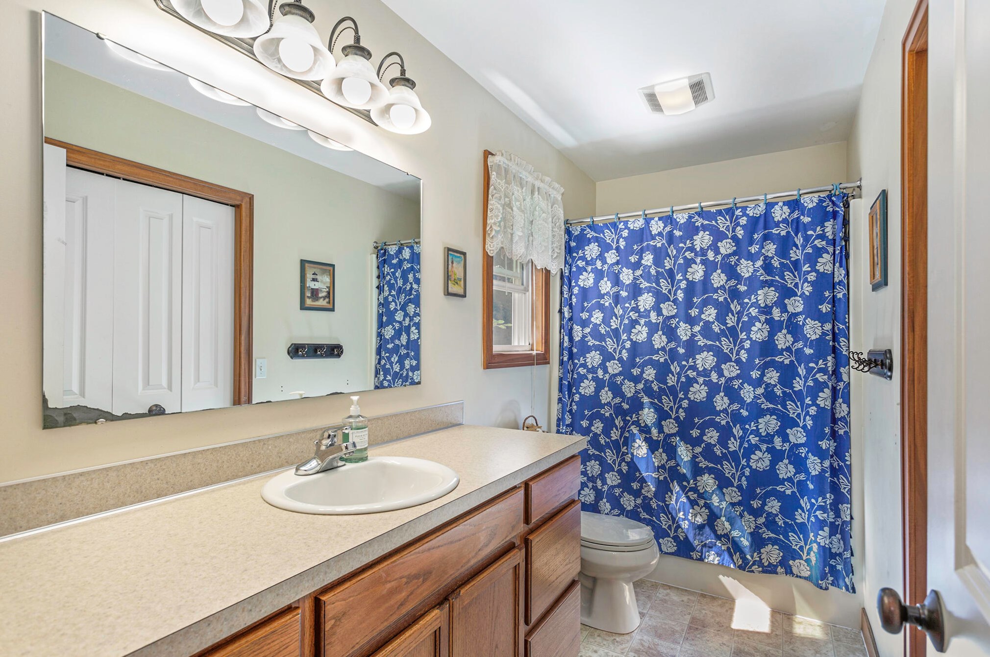 10848 Douglas Dr, Allendale MI 49401-7405 exterior