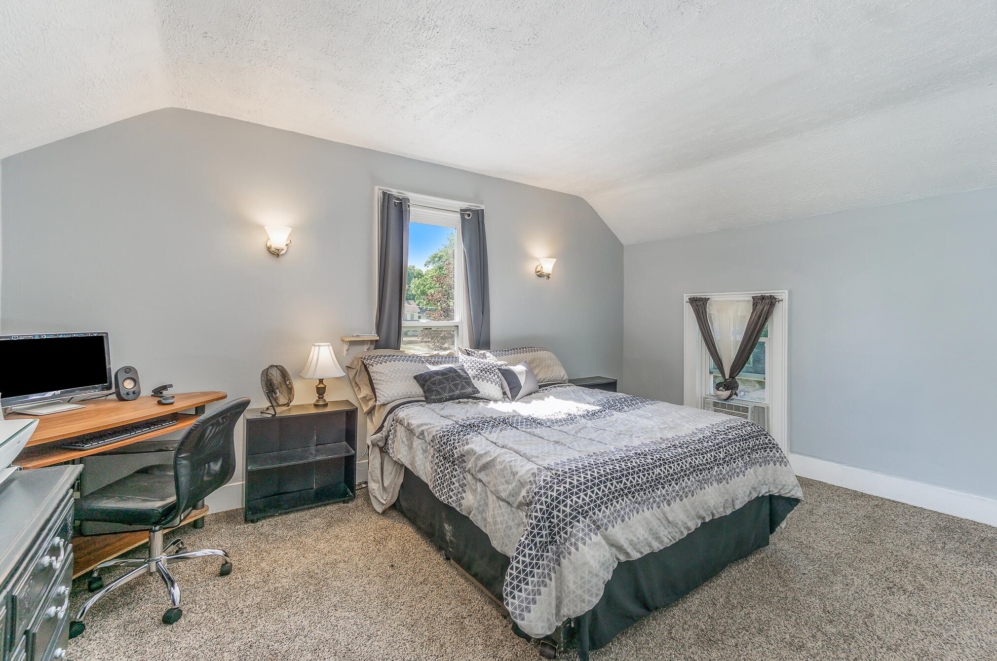 314 Elm St, Paw Paw MI  49079-1313 exterior